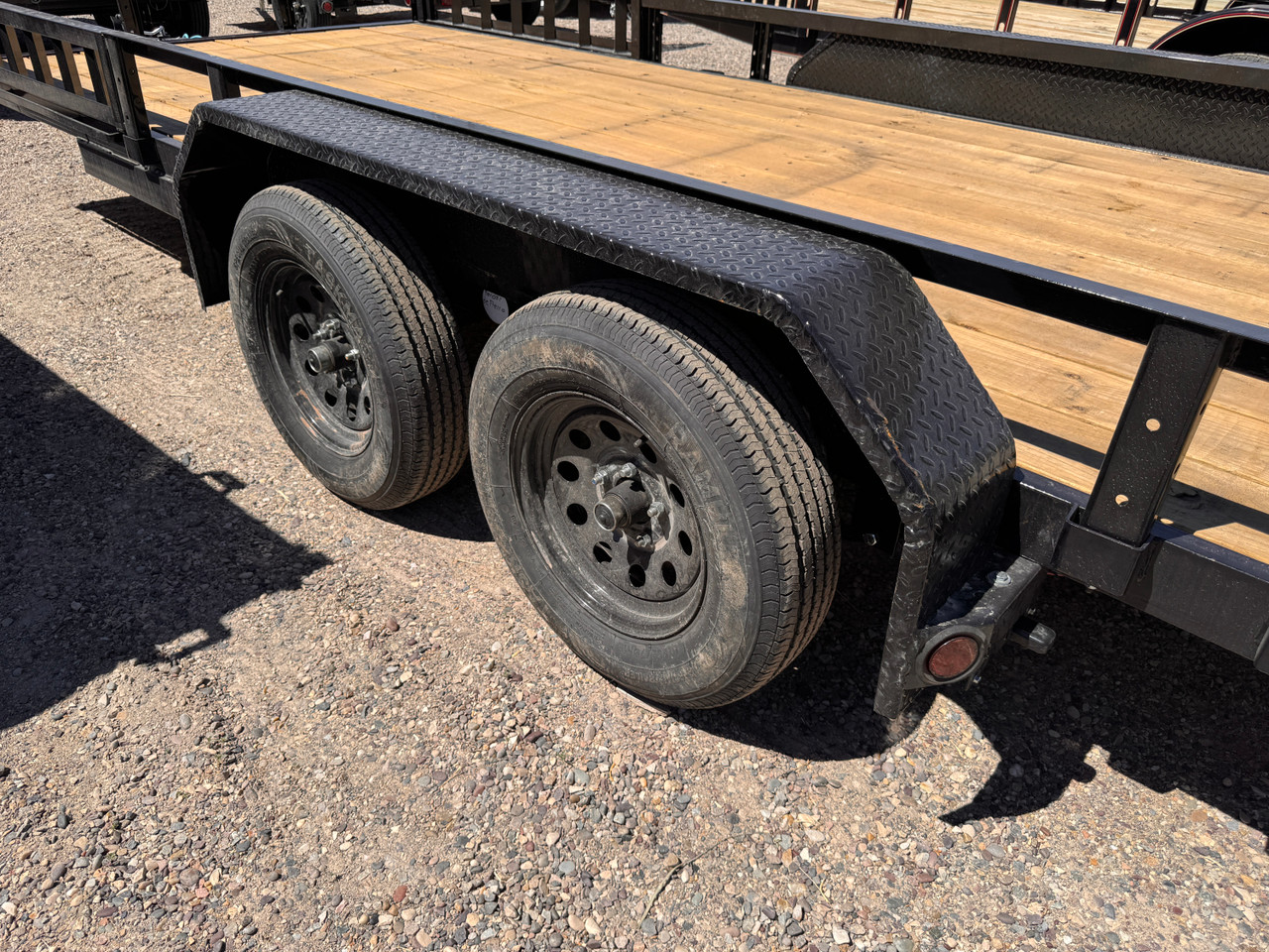 P.J. Trailers 2027 UL 83"X18' Utility Trailer | Tandem Axle 7K, 4' Rear Rampgate, ATV Side Load Ramps, Diamond Plate Steel Fenders, Ready Rail Channel Top Rails