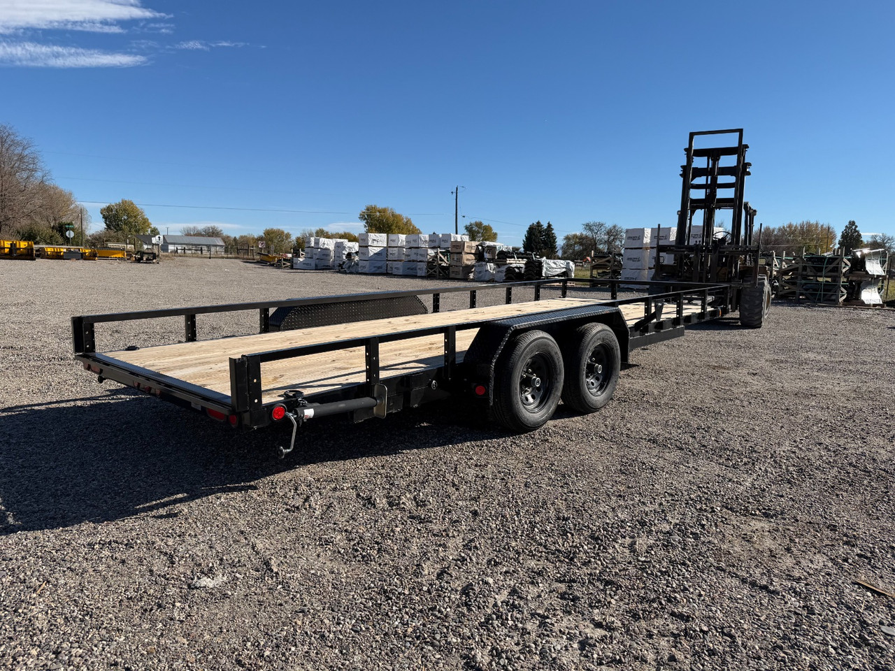 P.J. Trailers 2026 UL 83"X20' Utility Trailer | Tandem Axle 10K, 12" OC Crossmembers, Pull-Out Ramps, Rear Support Jacks, Diamond Plate Steel Fenders