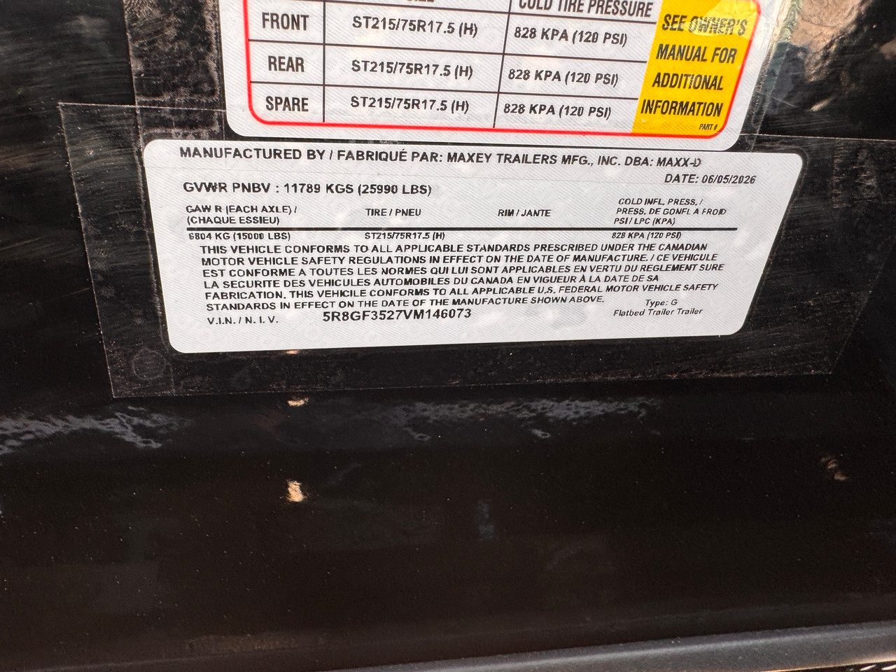 Maxx-D Trailers 2027 LDX 102"X35' Deckover Flatbed | Tandem Axle 25.99K, TANDEM DUAL FLATBED, MAXXD-OUT RAMPS