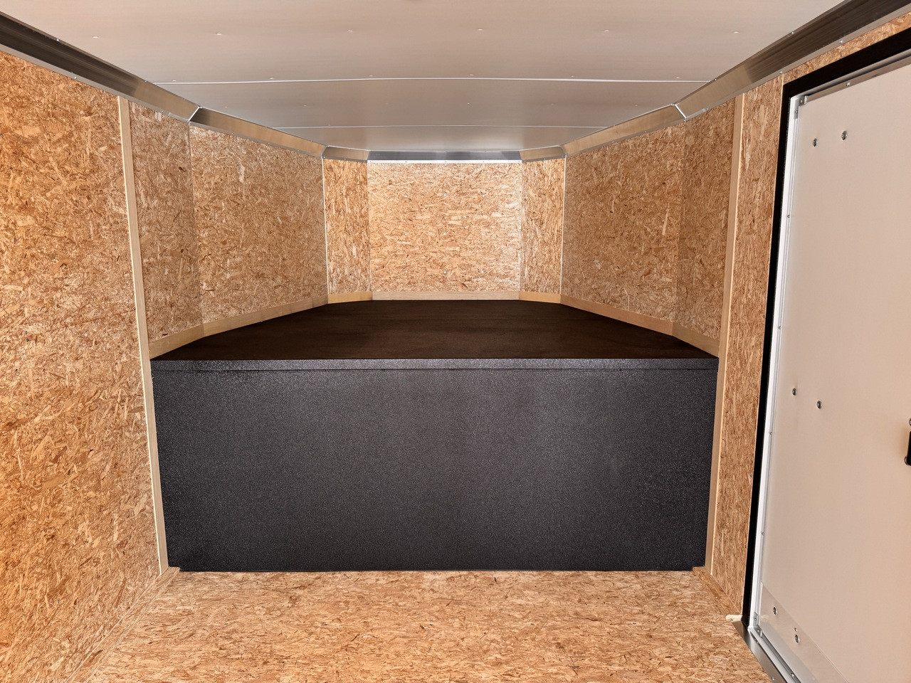 Charmac Trailers 2026 102"X24' Gooseneck Cargo Trailer | Tandem Axle 14K, Torsion Axles, Insulated Walls & Ceiling, White Ceiling, Rear Ramp Door