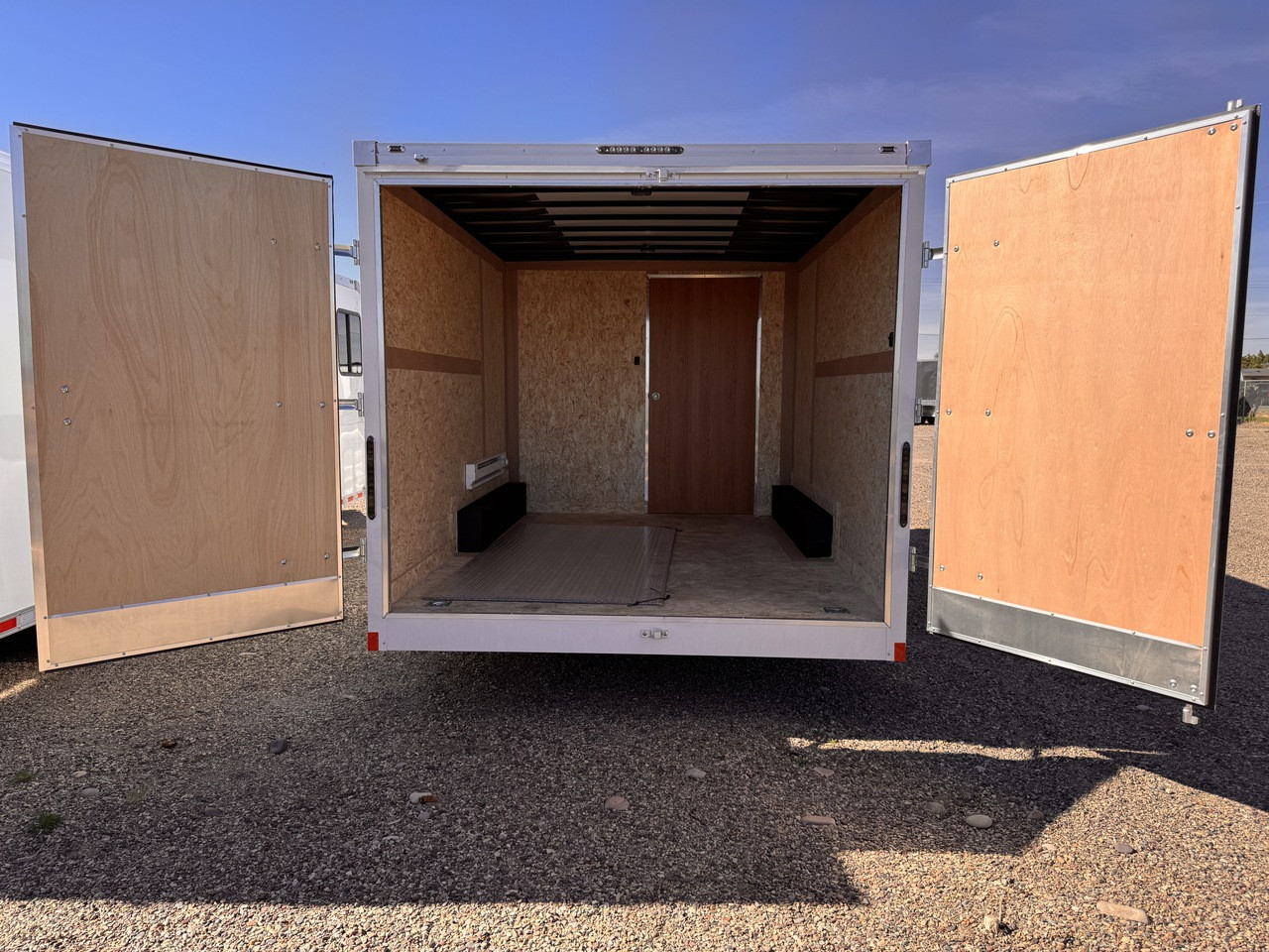 Haulmark Trailers 2026 GRIZZLY 102"X20' Office Cargo Trailer | Tandem Axle 9.99K, Front Office, Rear Barn Doors, Heated Cargo Area, Heat/AC Office, Passenger Side Access Door, Drafting Table, Desk