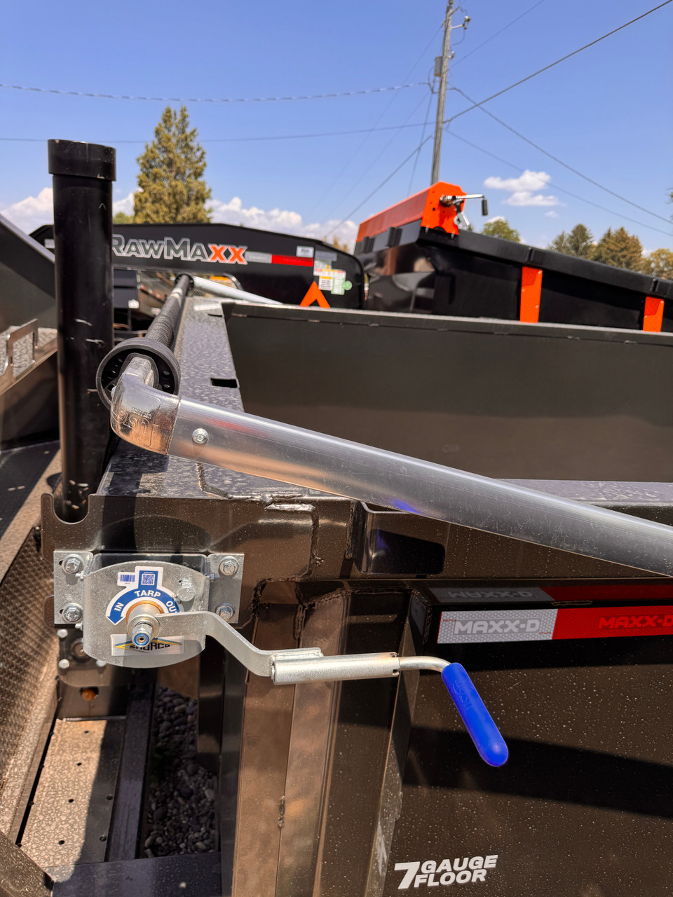 Maxx-D Trailers 2027 DSX 83"X20' Heavy Duty Telescopic Dump Trailer | Tandem Axle 24K, Hydraulic Jacks, Tarp Kit, Wireless Remote, Rear Support Jack Stands, Electric/Hydraulic Brake Axles
