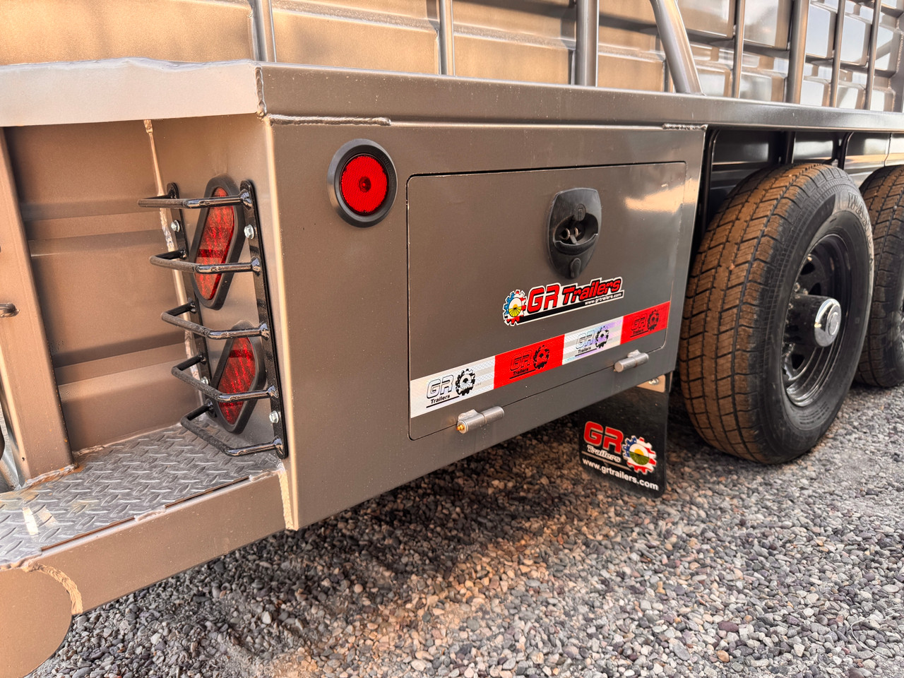 GR Trailers 2026 80"X20' Stock Trailers | Tandem Axle 14K, Rubber Floor, Side Escape Door, Single Divider Gate, Swing Slide Combo Gate