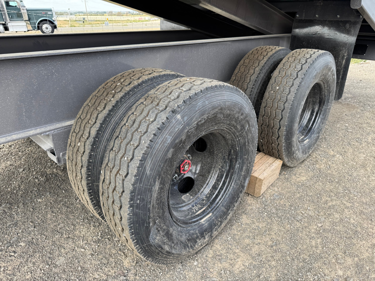 Raw Maxx Trailers 2026 HDX 102"X20' DUMP Trailer | Tandem Axle 20K, Dual Tires, Hydraulic Jacks, 44" Sides, Solar Charging, Storage With Shelves, Straight Ramps