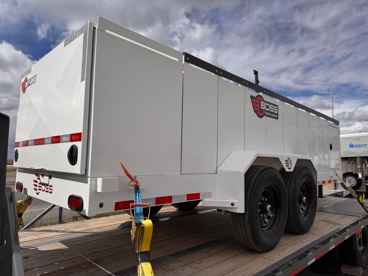 Boss Trailers 2026 880 Gallon Refueling Trailer | Tandem Axle 14K, 880 Gallon Multi-Tank, 25 GPM Pump, 35' Hose, Front/Rear Enclosure (DOT Legal)