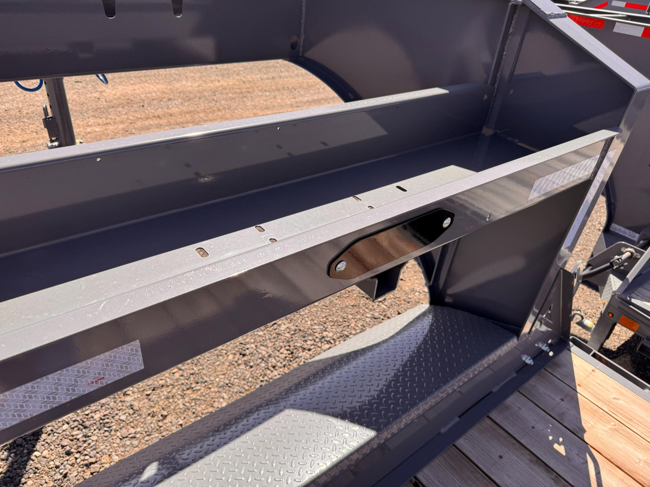 Diamond C Trailers 2025 DET210 28' Equipment Tilt | Tandem Axle 10K, Hydraulic Jacks, Torsion Axles, Solar Charger