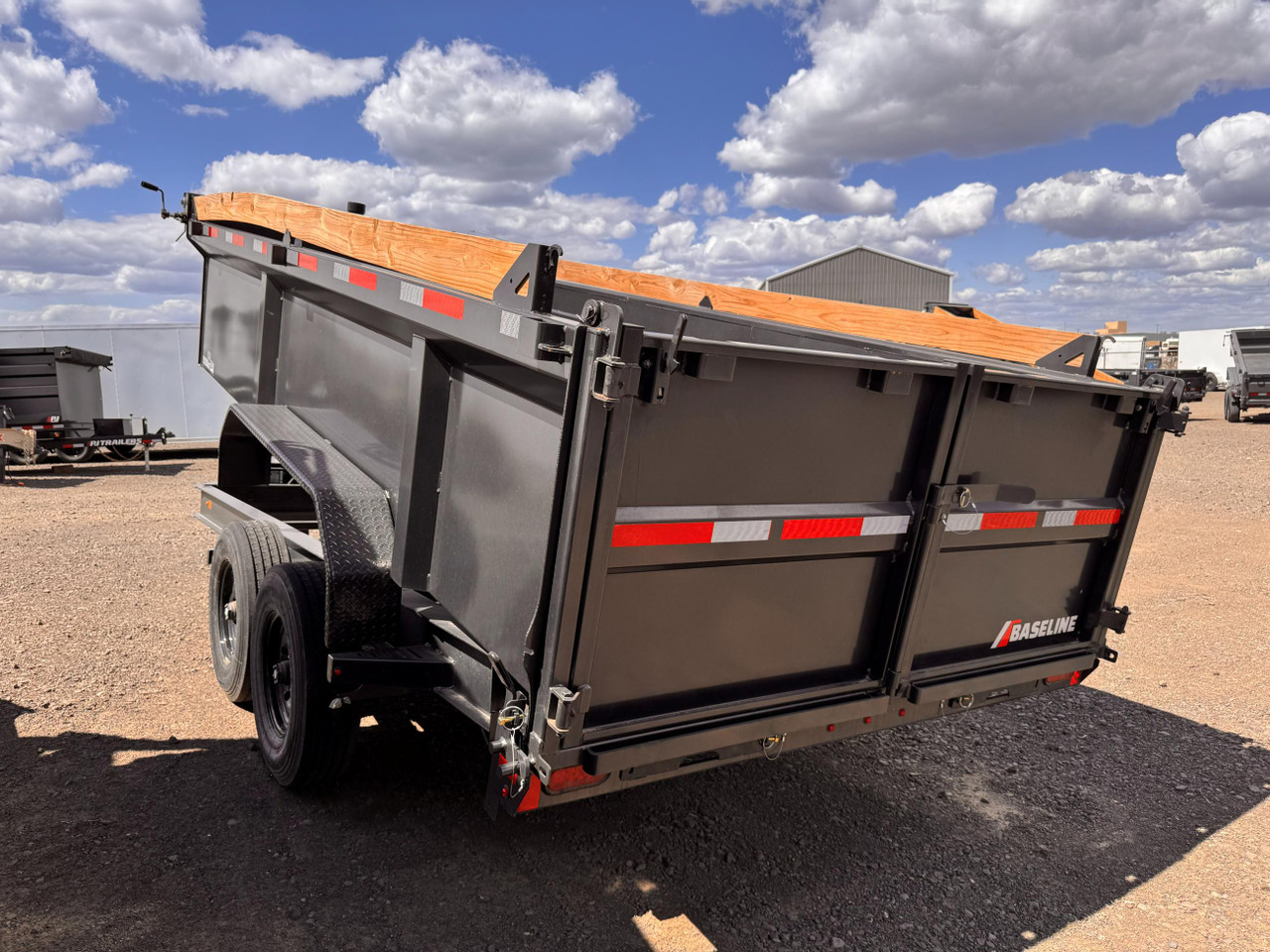Diamond C Trailers 2025 BASELINE HDU208 82"X16' Telescopic Dump Trailer | Tandem Axle 16K, 32" Sides With Boards, 10K Jack