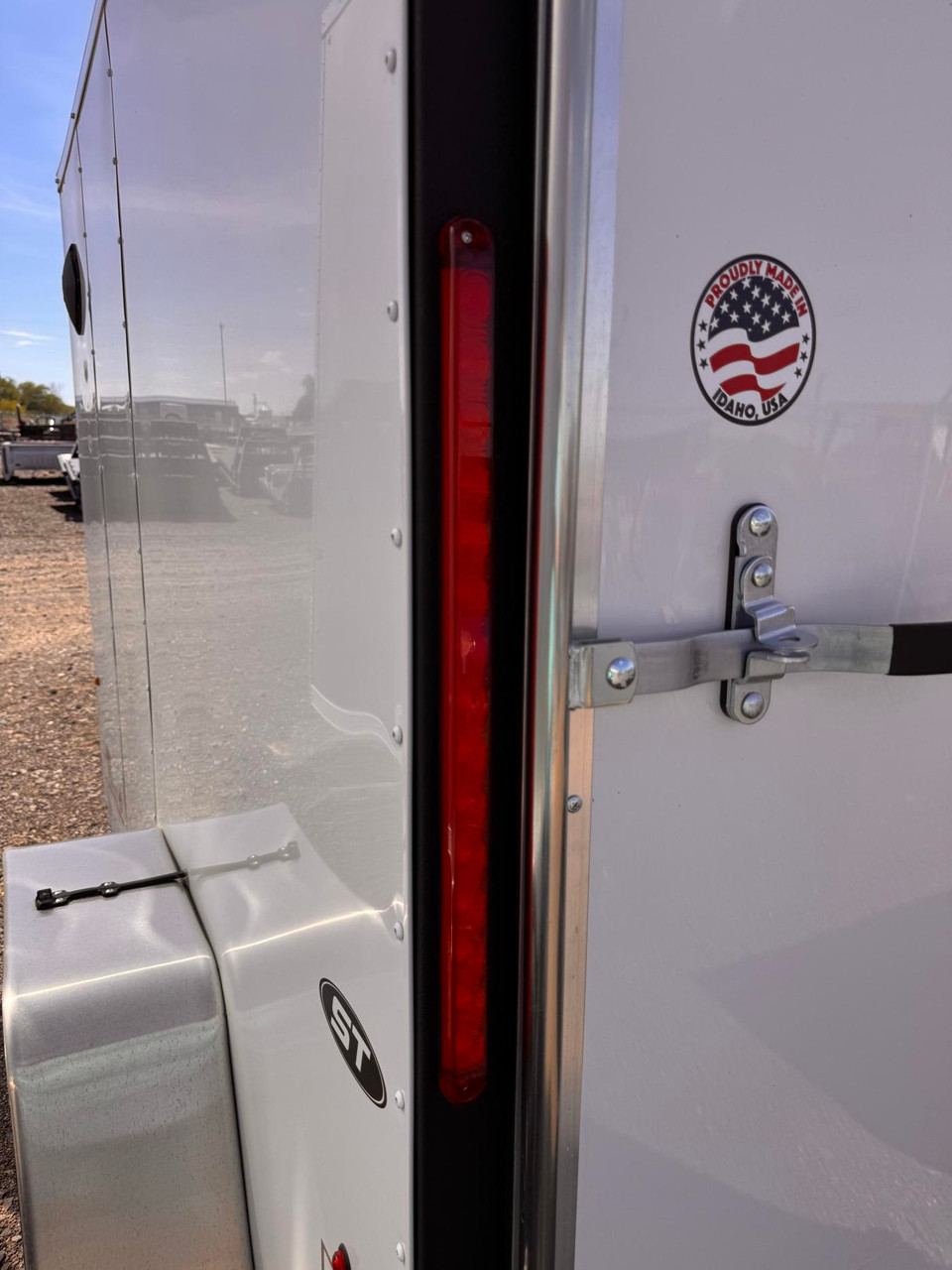 Look Trailers 2026 ST DLX 60"X8' Cargo Trailer | Single Axle 2.99K, Single Rear Door