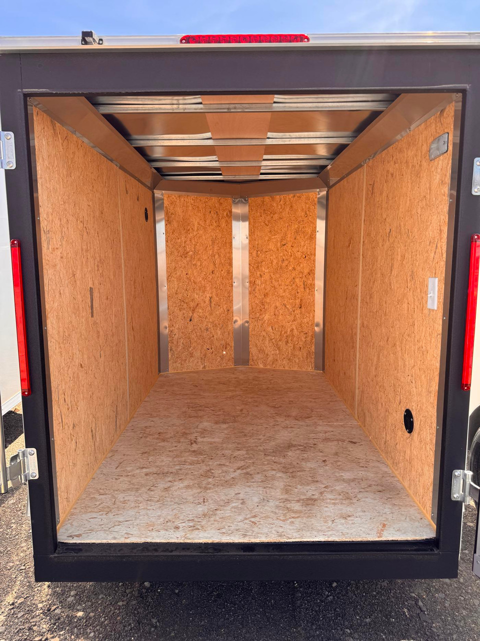 Look Trailers 2026 ST DLX 60"X8' Cargo Trailer | Single Axle 2.99K, Single Rear Door