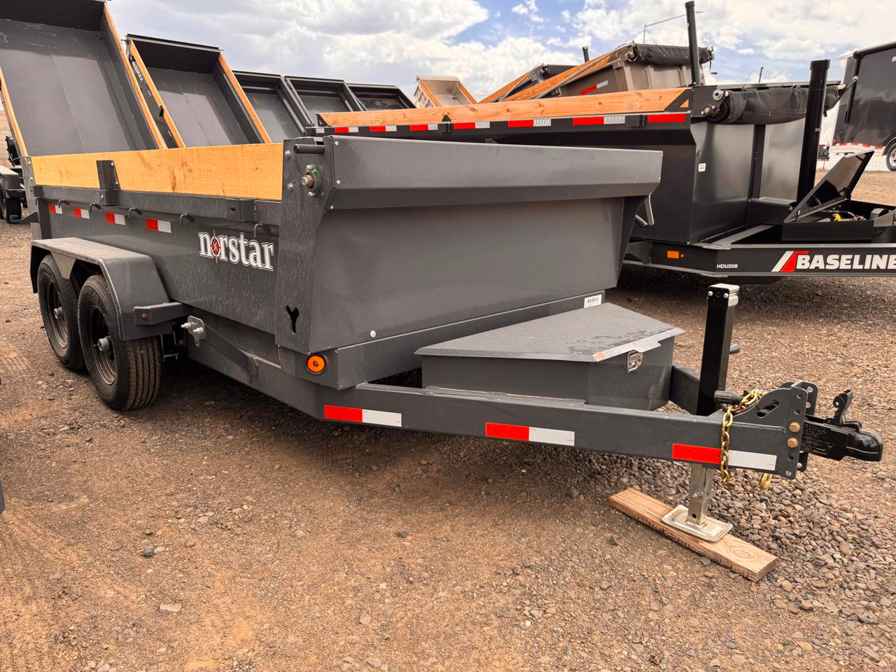 Norstar Trailers 2026 DCB 72"X12' Scissor Dump Trailer | Tandem Axle 9.99K, Power Up Down, Slide In Ramps