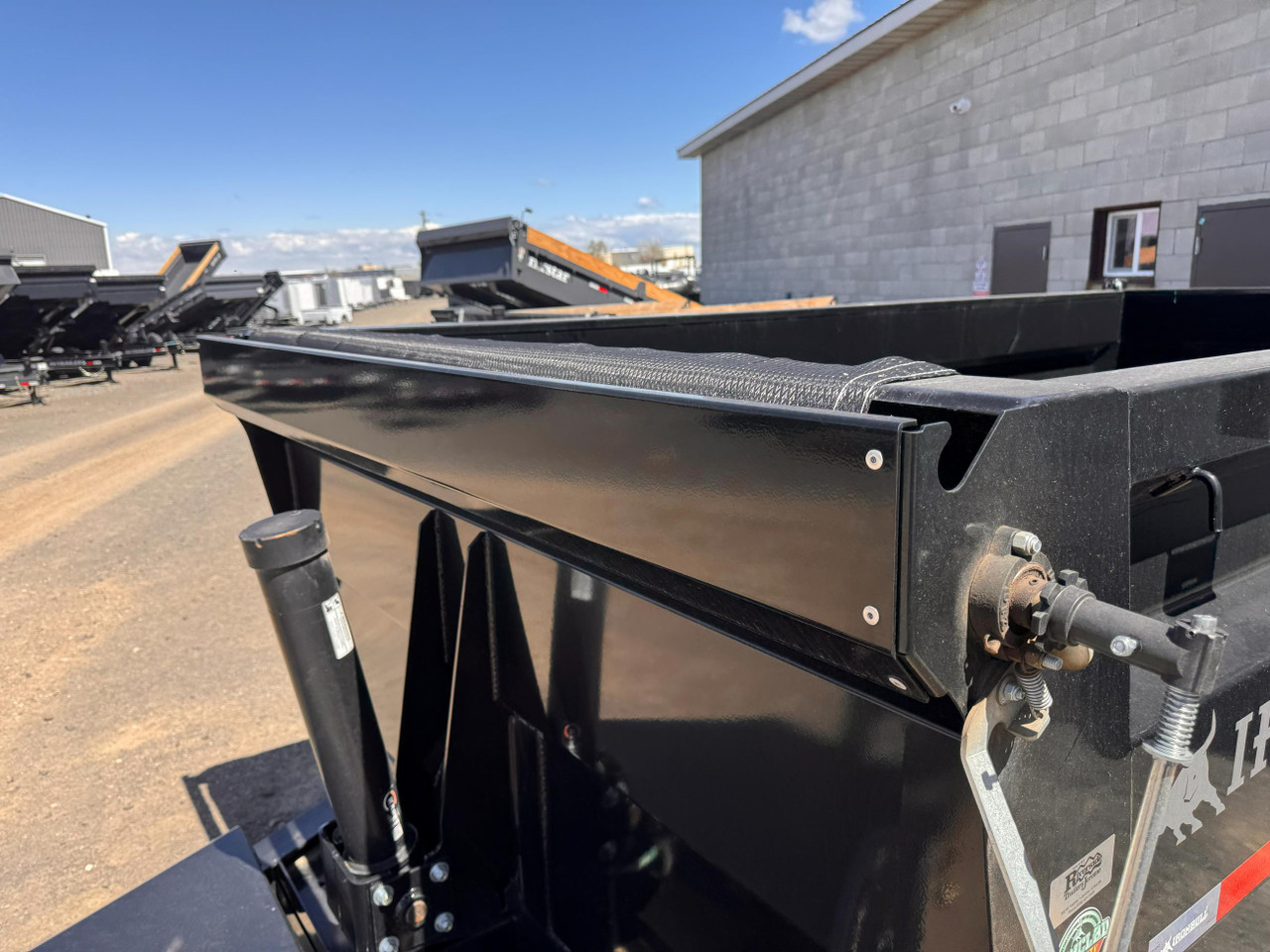 Iron Bull Trailers 2025 DTB 83"X14' Telescopic Dump Trailer | Tandem Axle 14K, 3' Side 7Ga Floore Slide In Ramps