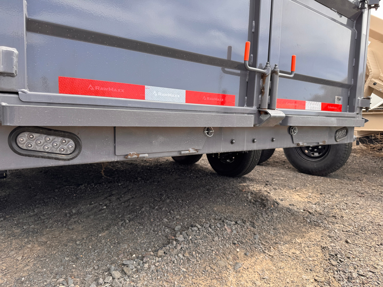 Raw Maxx Trailers 2026 GDX 83"X14' Scissor Dump Trailer | Tandem Axle 14K, Knight Dump, 32" Sides, Slide In Ramps, Hydraulic Scissor Up/Down