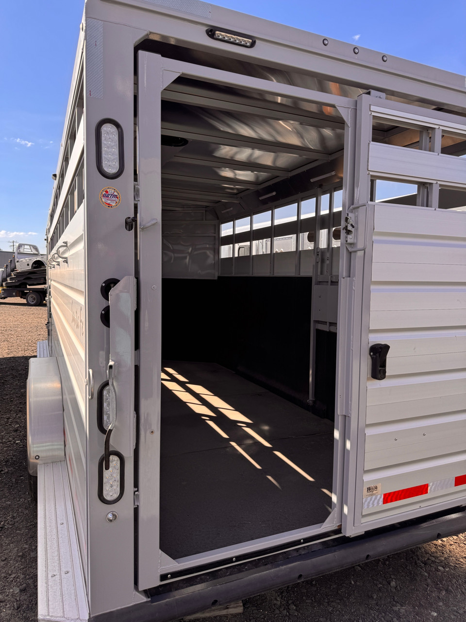Trails West Trailers 2025 SANTA FE 24' Stock Combo Trailer | Tandem Axle 14K, Super Tack Room, Convenience Package