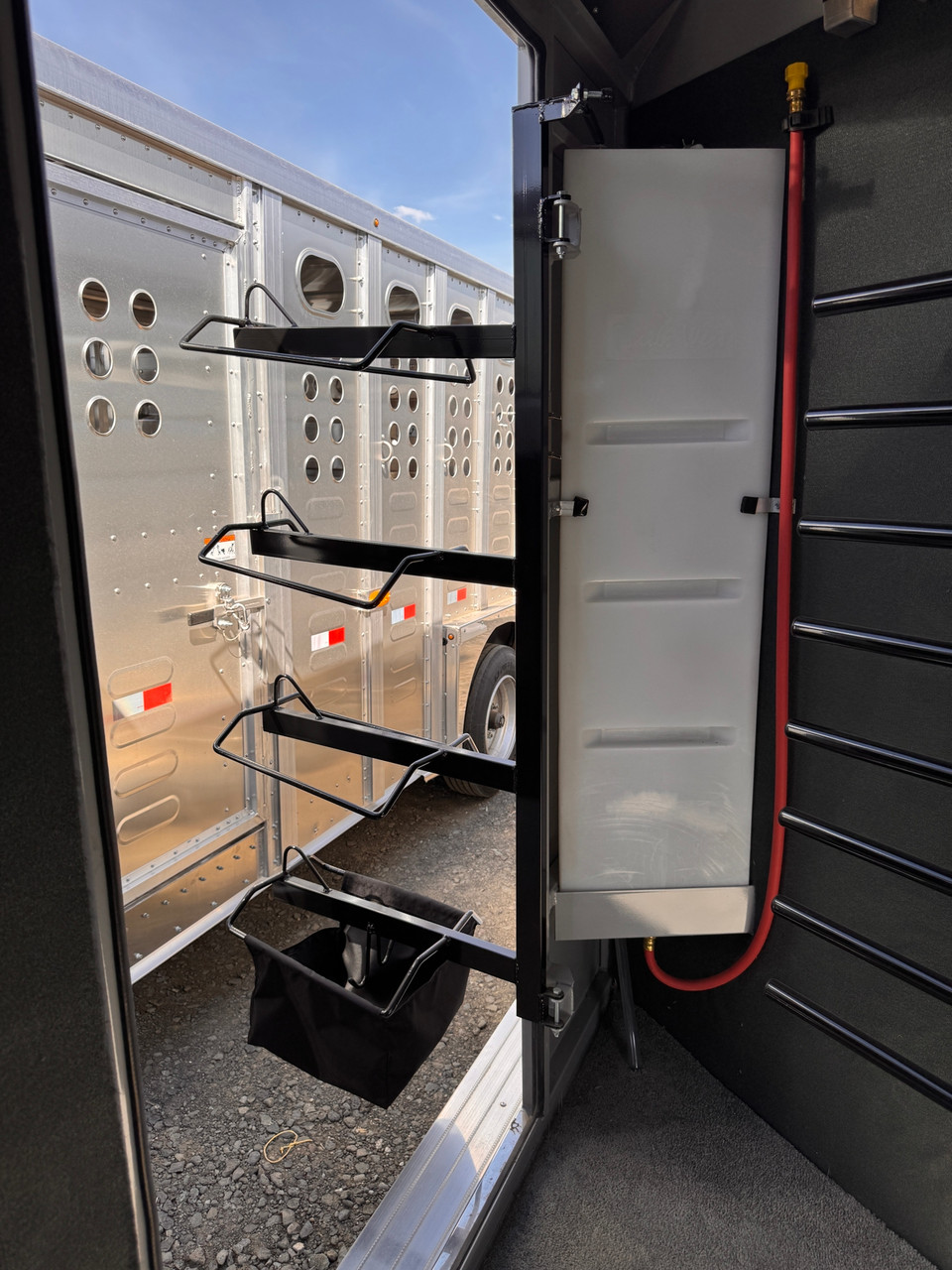 Trails West Trailers 2025 SANTA FE 24' Stock Combo Trailer | Tandem Axle 14K, Super Tack Room, Convenience Package