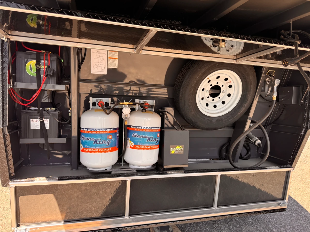 Trails West Trailers 2026 RPM ALTITUDE 28' Powersport Trailer | Tandem Axle 14K, Extreme Cold Package, 30 Gal. Fuel Cell