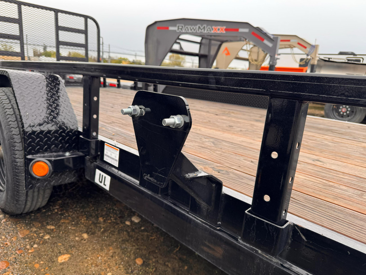 P.J. Trailers 2025 UL 83"X22' Utility Trailer | Tandem Axle 10K, HD Rampgate, Diamond Plate Fenders, Square Tube Rails, 12" OC, Dovetail