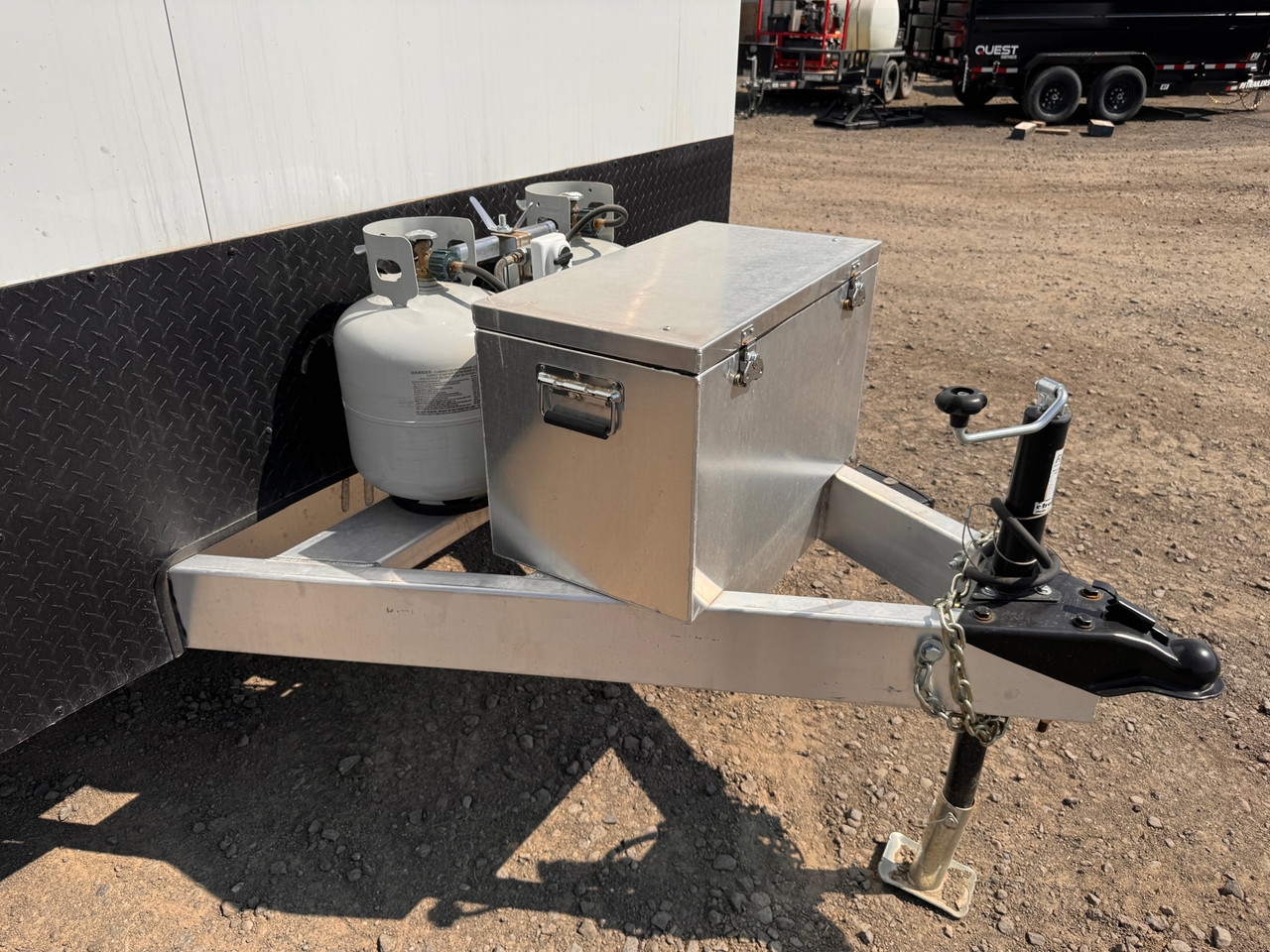 Rover Trailers 2024 WEEKENDER 100"X24' Powersports Trailer | Tandem Axle 9.99K, Bathroom/Shower, Cooktop /Fridge, Fold Down Bench Beds, AC/Heat