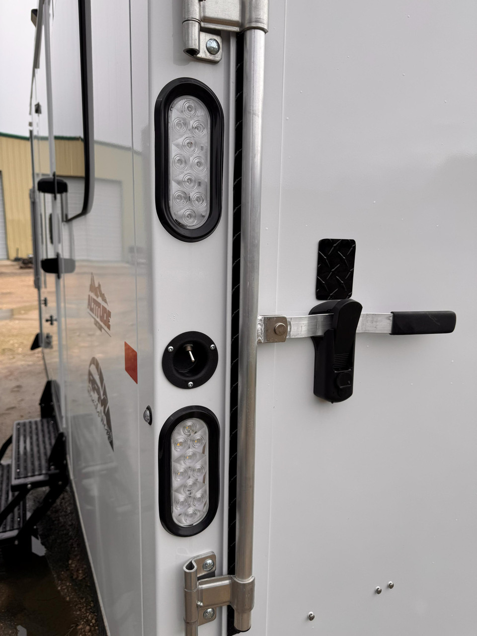 Trails West Trailers 2026 RPM ALTITUDE 20' Powersports Trailer | Tandem Axle 8.045K, Insulated Floor, Powered Vent, 2Nd Rear Light