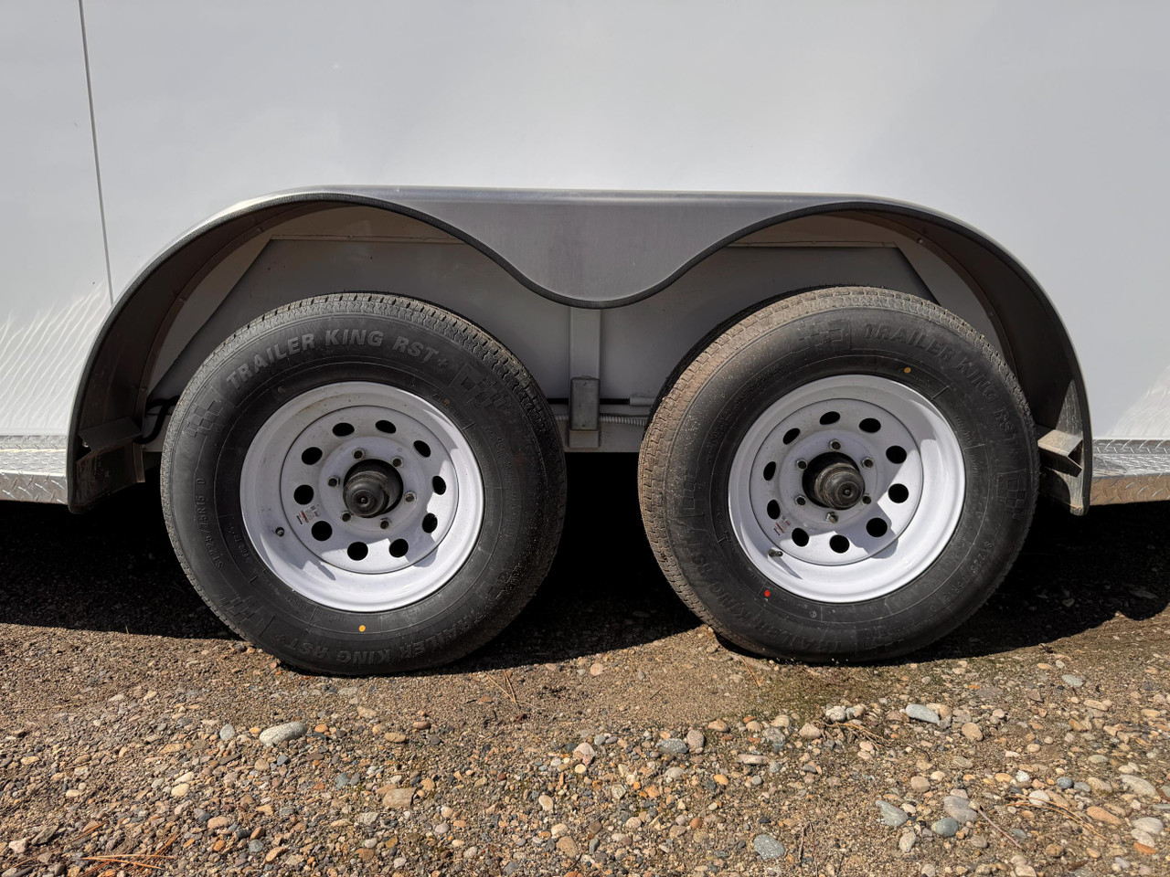 Trails West Trailers 2024 ADVENTURE Horse Trailer | Tandem Axle 9.98K, 3H Adventure High Side Convenience Package