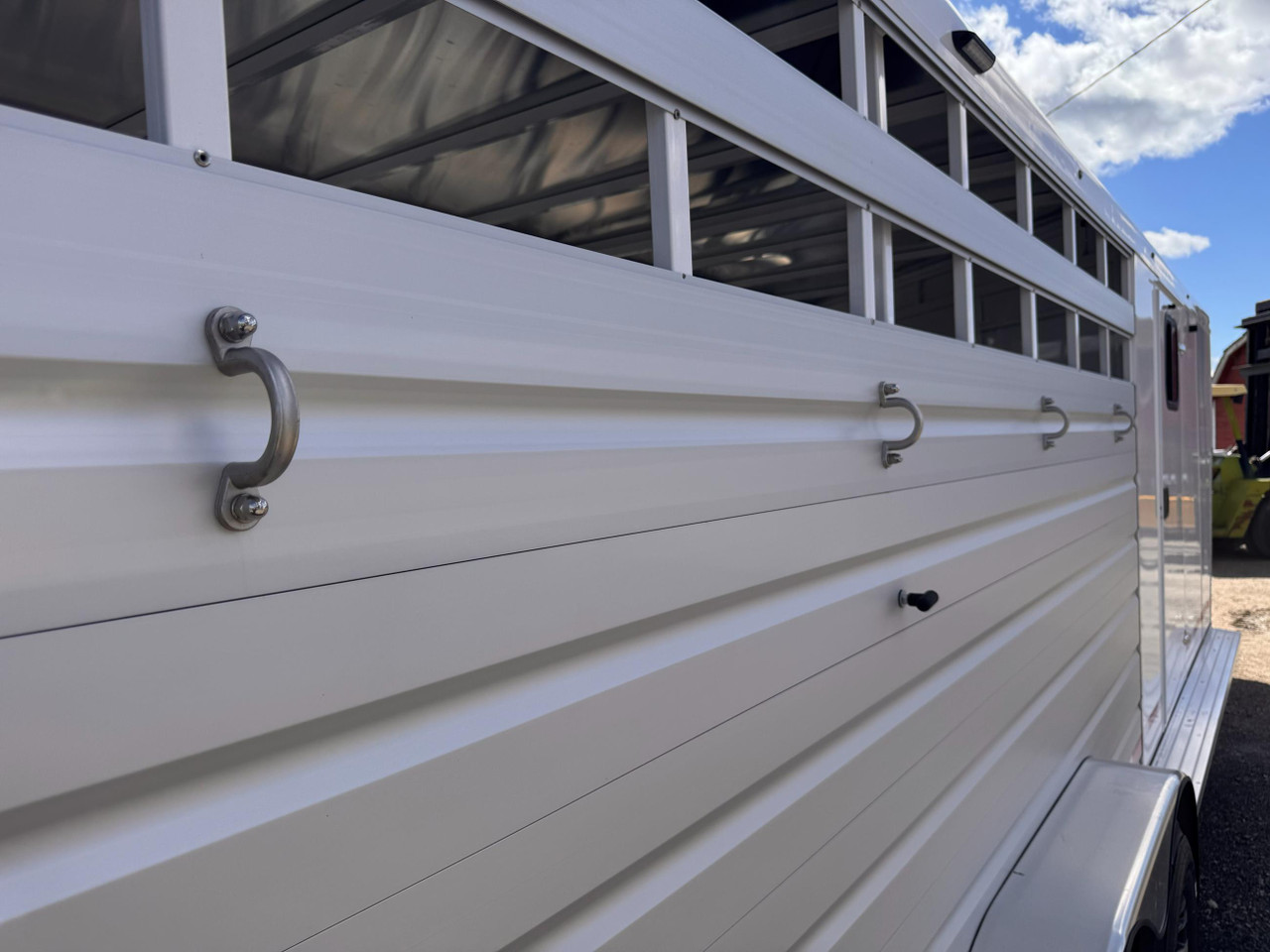 Trails West Trailers 2024 SANTA FE SUPER TACK 24' Stock Combo Trailer | Tandem Axle 18.667K, Convenience Package, Rear Slider
