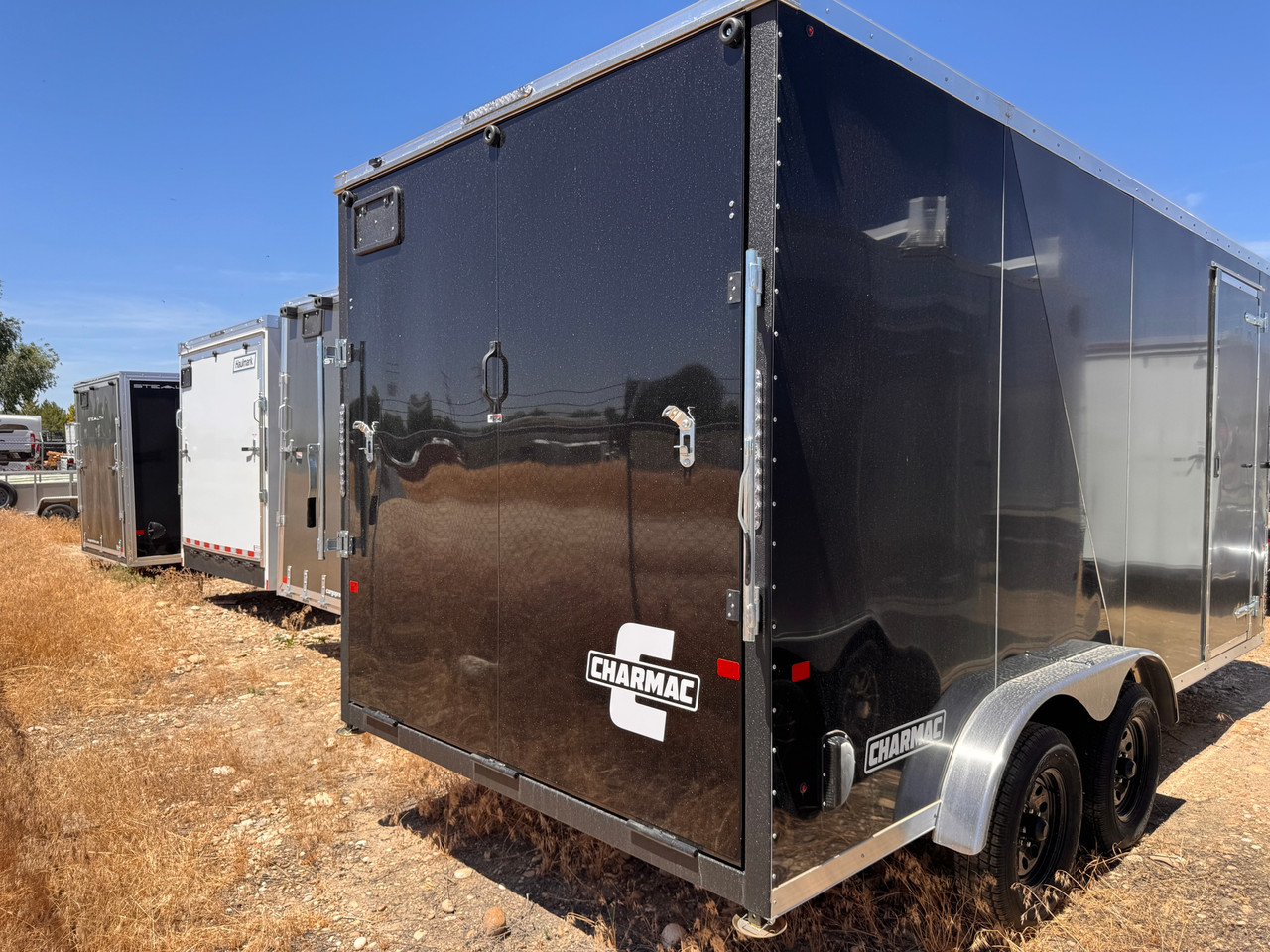 Charmac Trailers 2026 STEALTH 90"X16' V-Nose Cargo Trailer | Tandem Axle, WHITE WALLS & CEILING RUBBER DP UTV PKG, 7K
