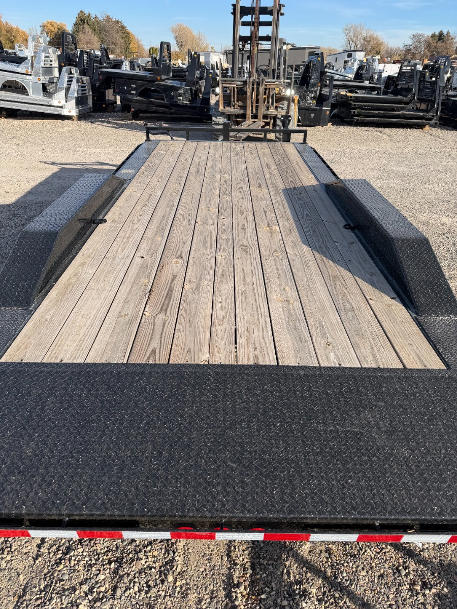 P.J. Trailers 2024 B6 20' Buggy Hauler Trailer | Tandem Axle, Diamond Plate Drive Over Steel Fenders, Dovetail, Rear Support Jacks, Slide In Ramps