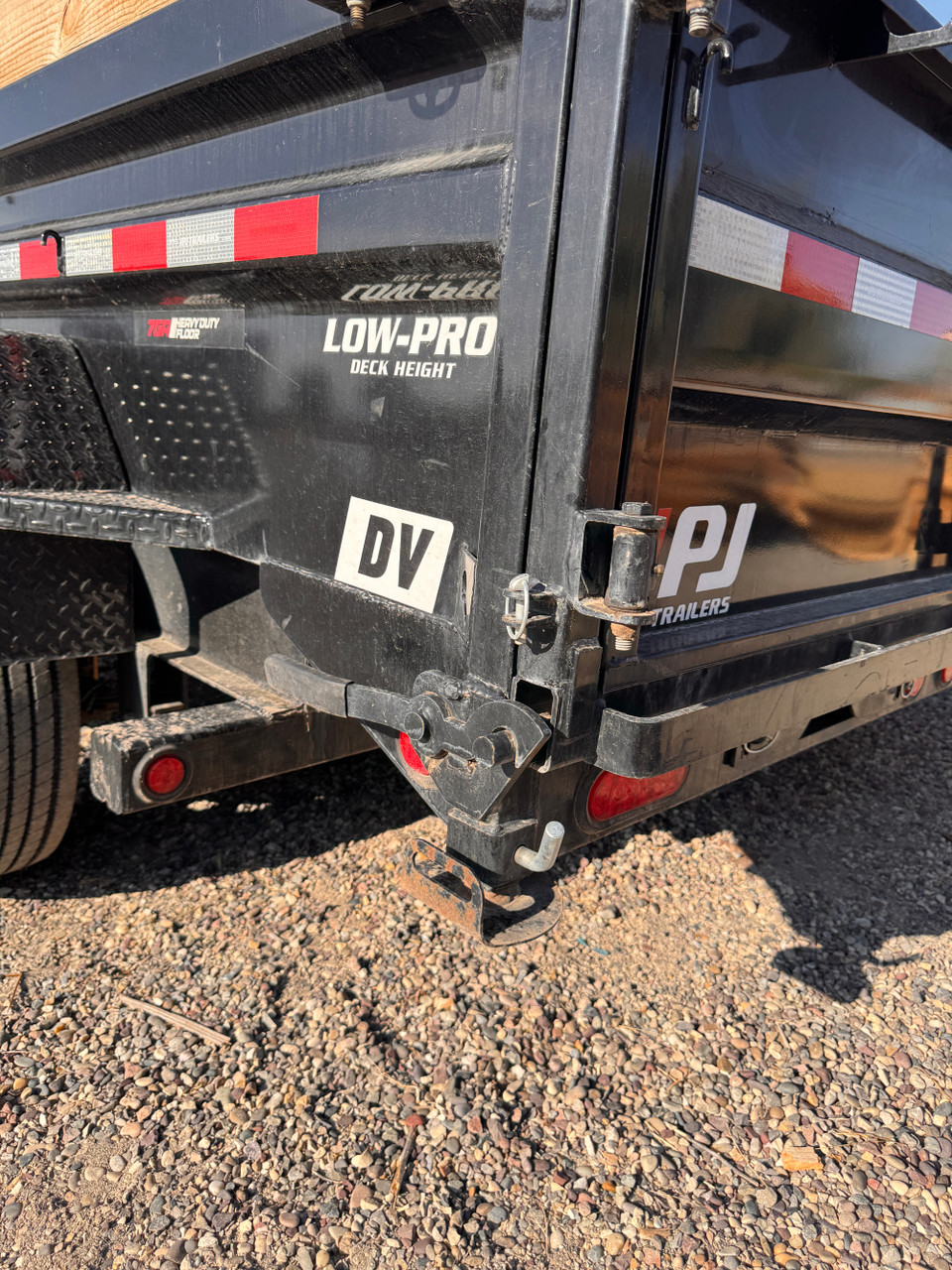 P.J. Trailers 2025 83"X14' Dump Trailer | Tandem Axle 14K, Tarp Kit, XL Tongue Storage Box, Hydraulic Jack, Slide In Ramps, Rear Support Stands, 2 Way Spreader Gate