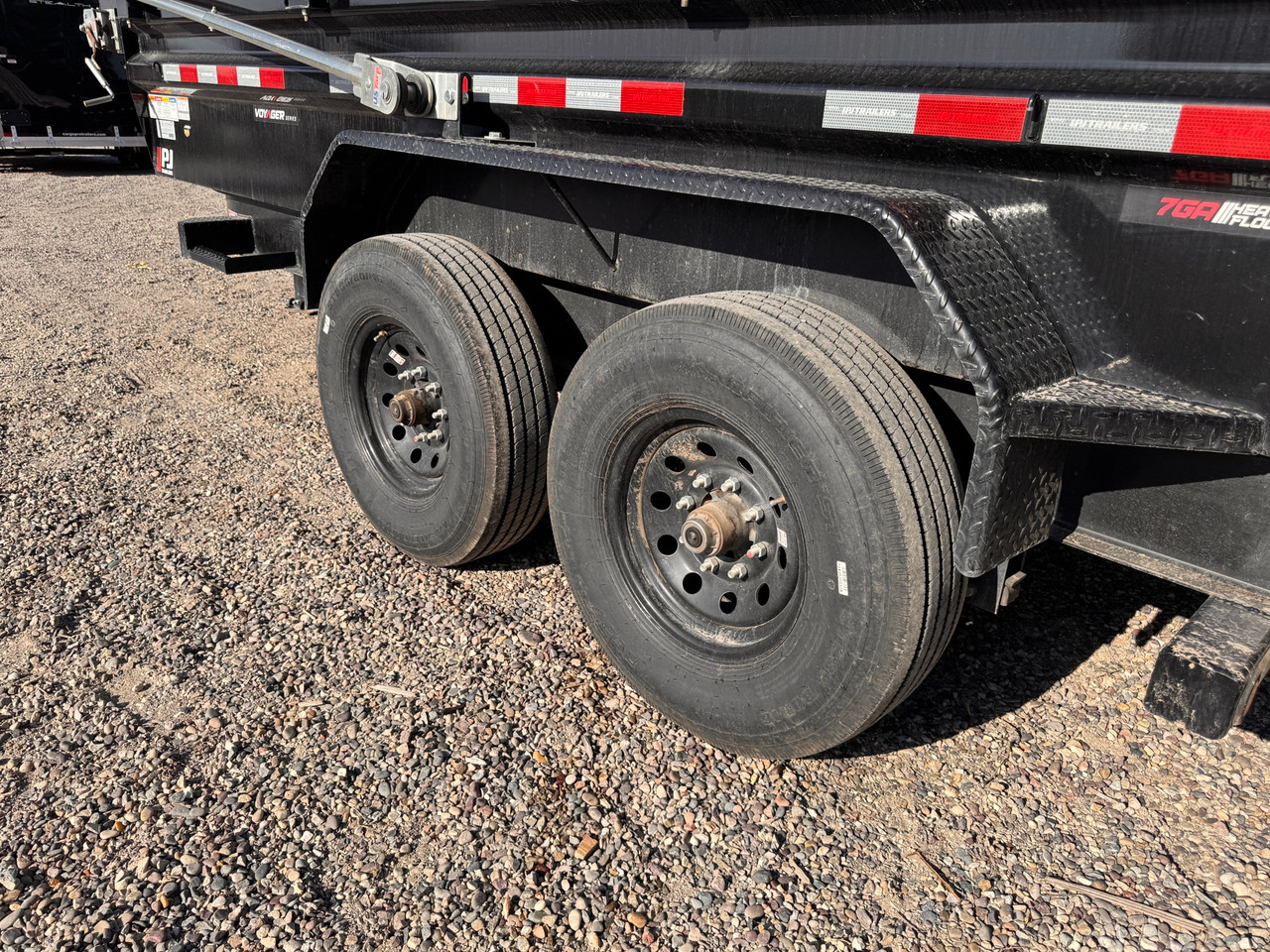 P.J. Trailers 2025 83"X14' Dump Trailer | Tandem Axle 14K, Tarp Kit, XL Tongue Storage Box, Hydraulic Jack, Slide In Ramps, Rear Support Stands, 2 Way Spreader Gate