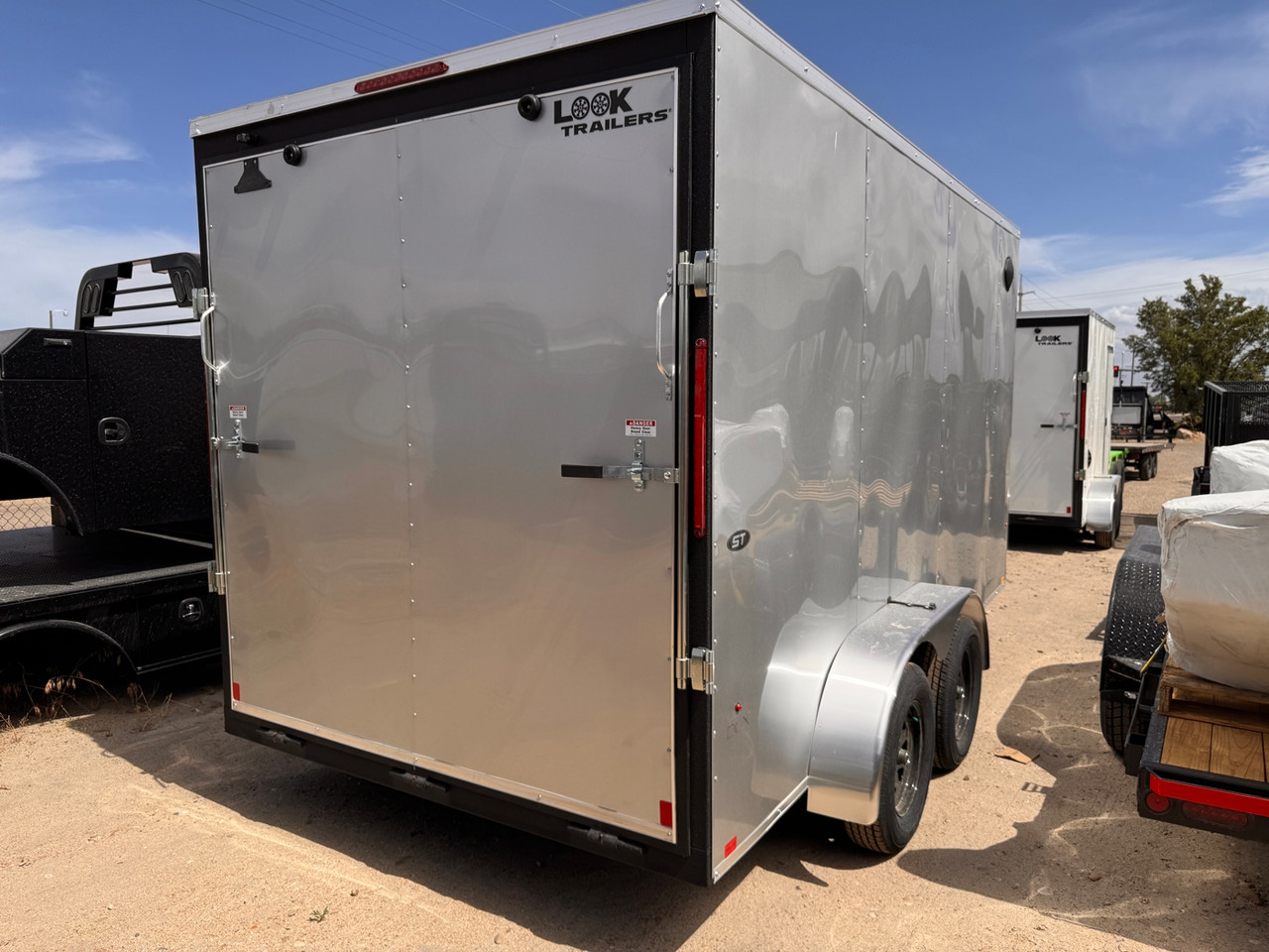 Look Trailers 2026 ST DLX 84"X14' V-Nose Cargo Trailer | Tandem Axle 7K, Rear Ramp Door, Drivers Side Door, 7' Tall