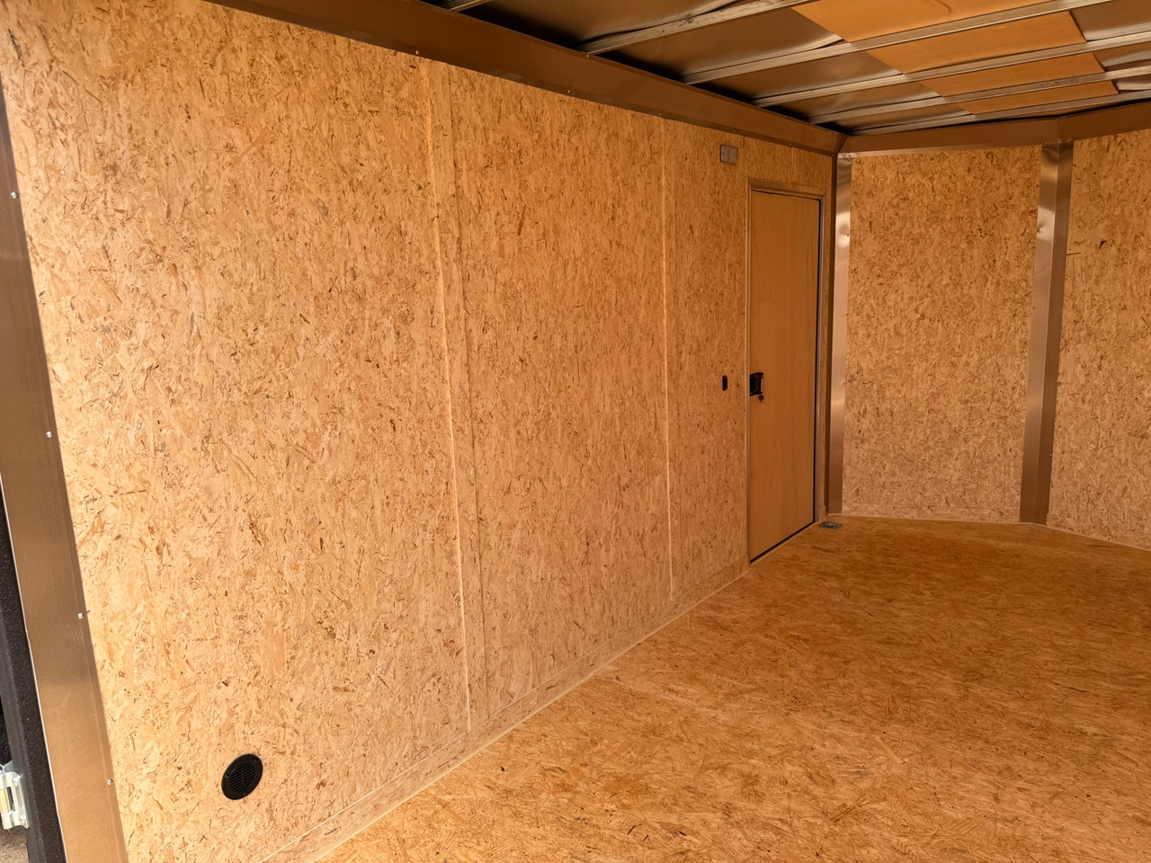 Look Trailers 2026 ST DLX 84"X14' V-Nose Cargo Trailer | Tandem Axle 7K, Rear Ramp Door, Drivers Side Door, 7' Tall