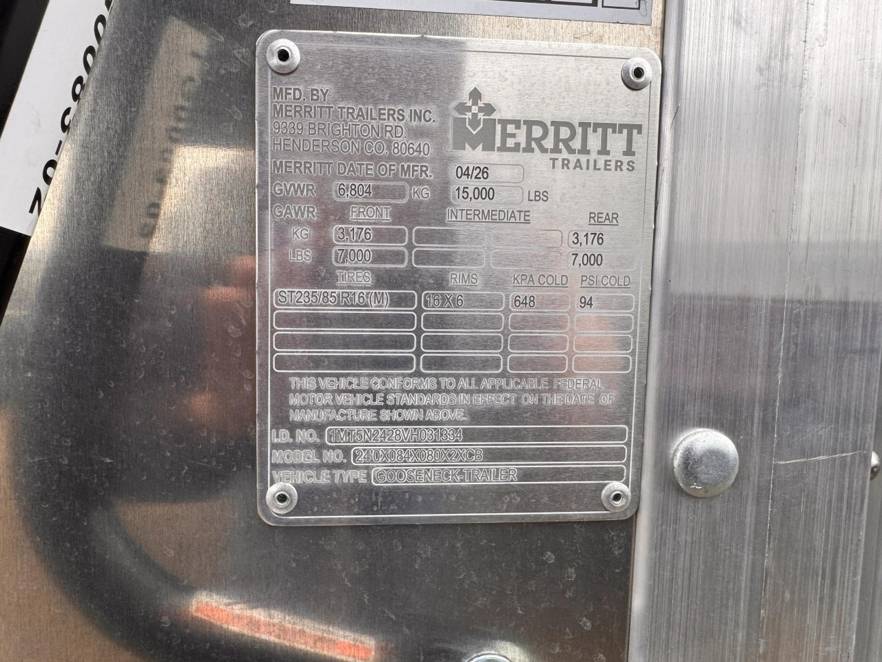 Merritt Trailers 2027 84"X24' Stock Trailer | Tandem Axle 15K, 2 Gates All Aluminum Body, Combo Swing Gate With Slider, Escape Door