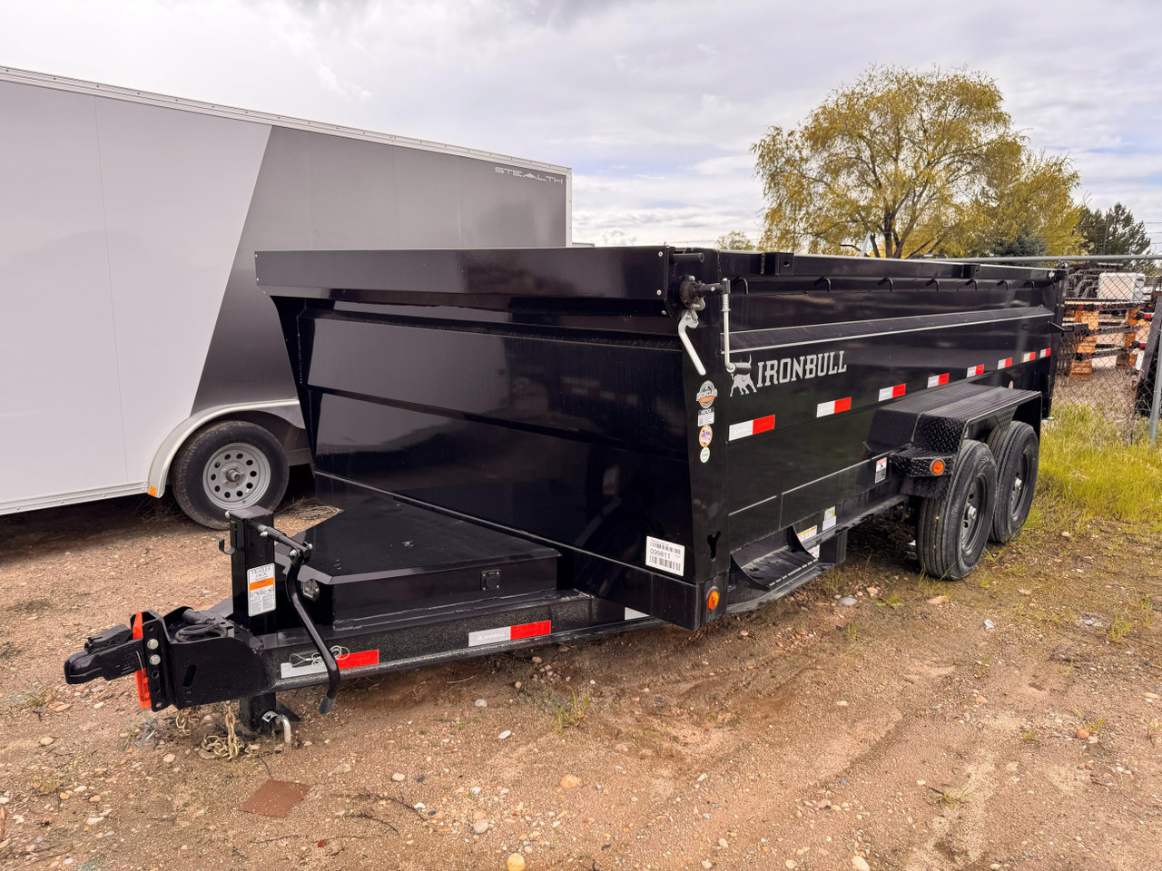 Iron Bull Trailers 2025 DTB 83"X16' Scissor Dump Trailer | Tandem Axle 14.999K, 36" Sides