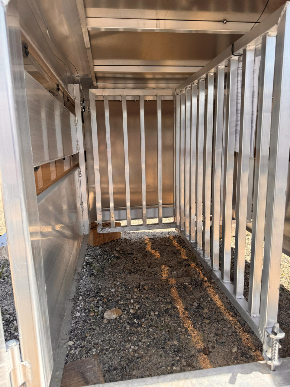 Hillsboro Trailers 48"X6' Stock Pickup Bed Box | Aluminum, Plexiglass Installed, Dual Divider