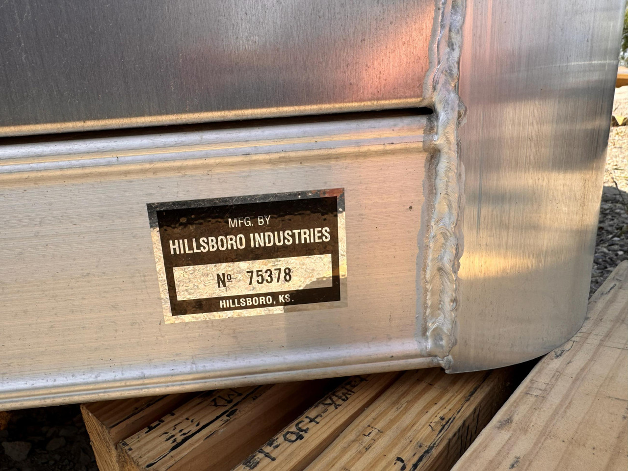 Hillsboro Trailers 48"X6' Stock Pickup Bed Box | Aluminum, Plexiglass Installed, Dual Divider