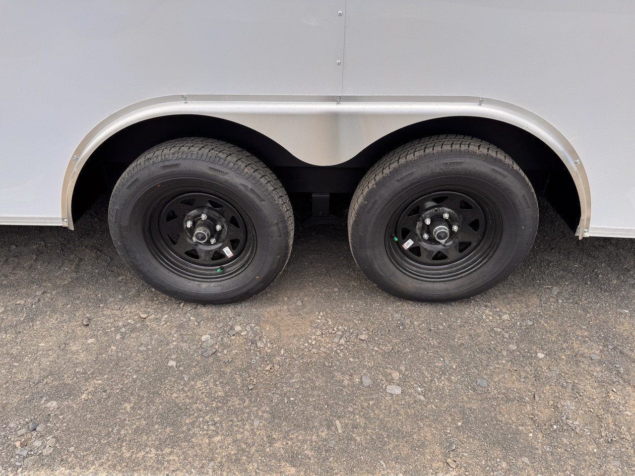 Look Trailers 2026 ST DLX 102"X16' N-Nose Cargo Trailer | Tandem Axle 7K, 7' Tall, Rear Ramp Door