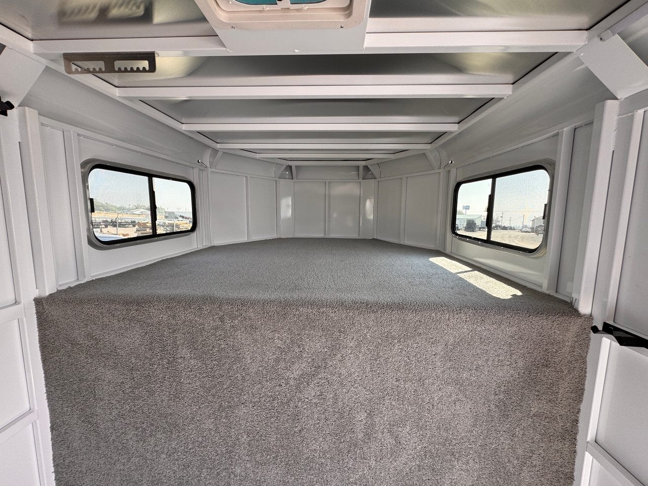 Trails West Trailers 2027 ADVENTURE Horse Trailer | Tandem Axle, 4H, Highside Convieince Package,