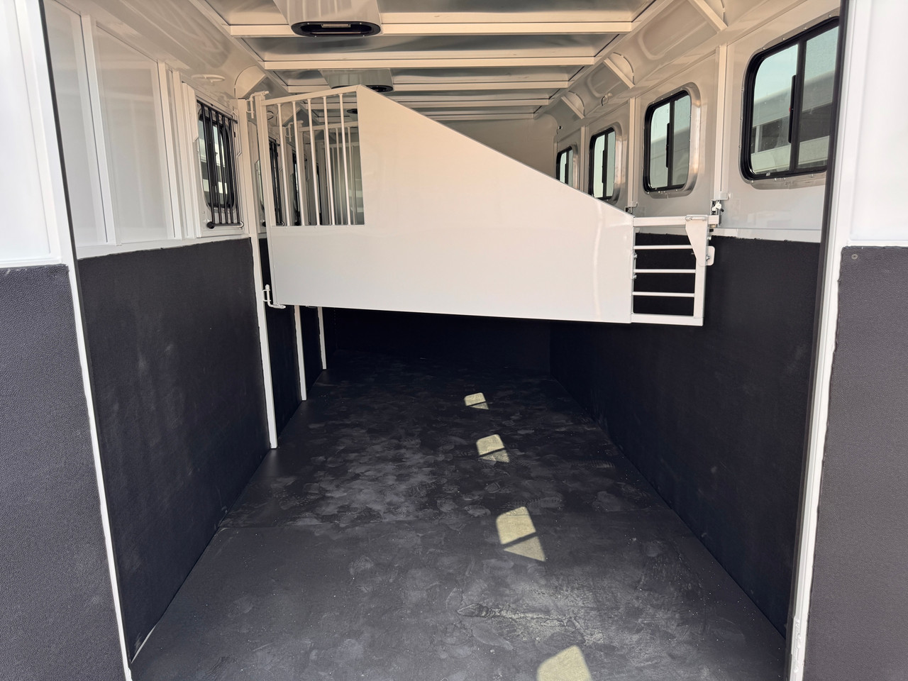 Trails West Trailers 2027 ADVENTURE MX Horse Trailer | Tandem Axle, 4H
