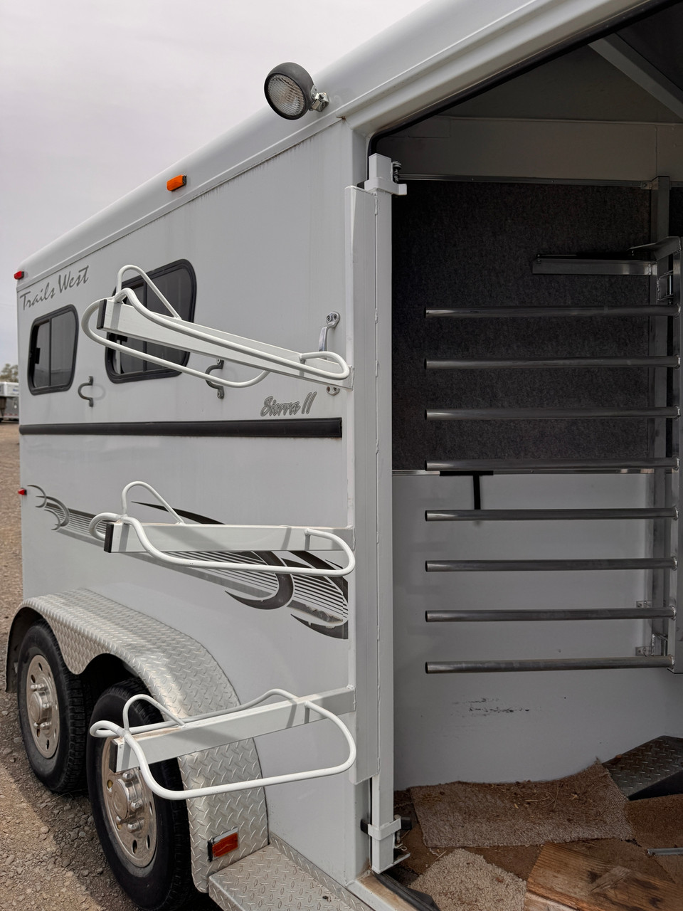 Trails West Trailers 2002 Horse Trailer | Tandem Axle 7K, 2 Horse, Drop Down Windows, Swing Out Saddle Rack, Water Tank, Barn Doors