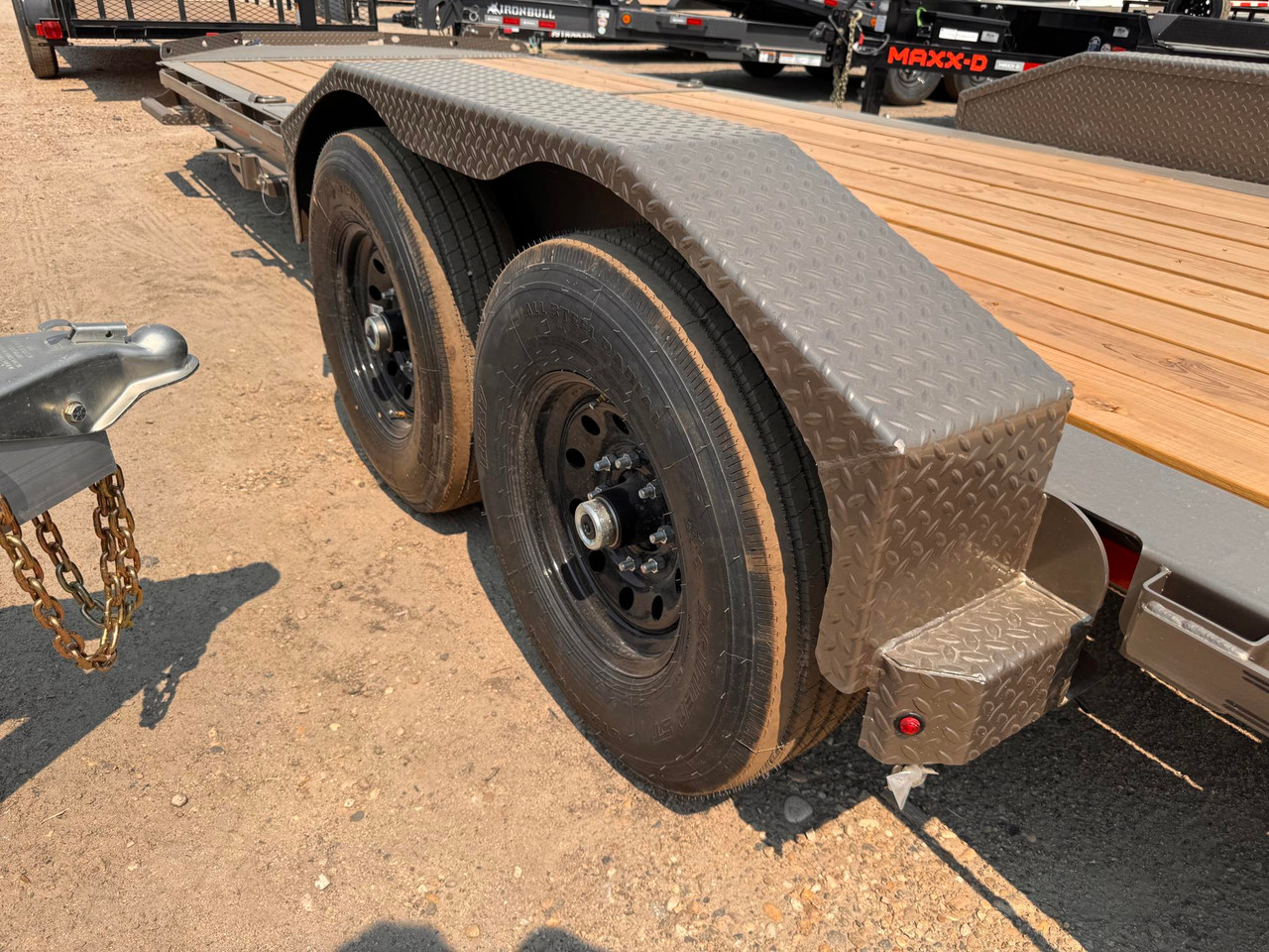 Diamond C Trailers 2026 HDT207 Pacesetter 82"X22' Tilt Trailer | Tandem Axle, (3/16 fender, 12" oc, fork holder) 2 Speed Jack, Spare