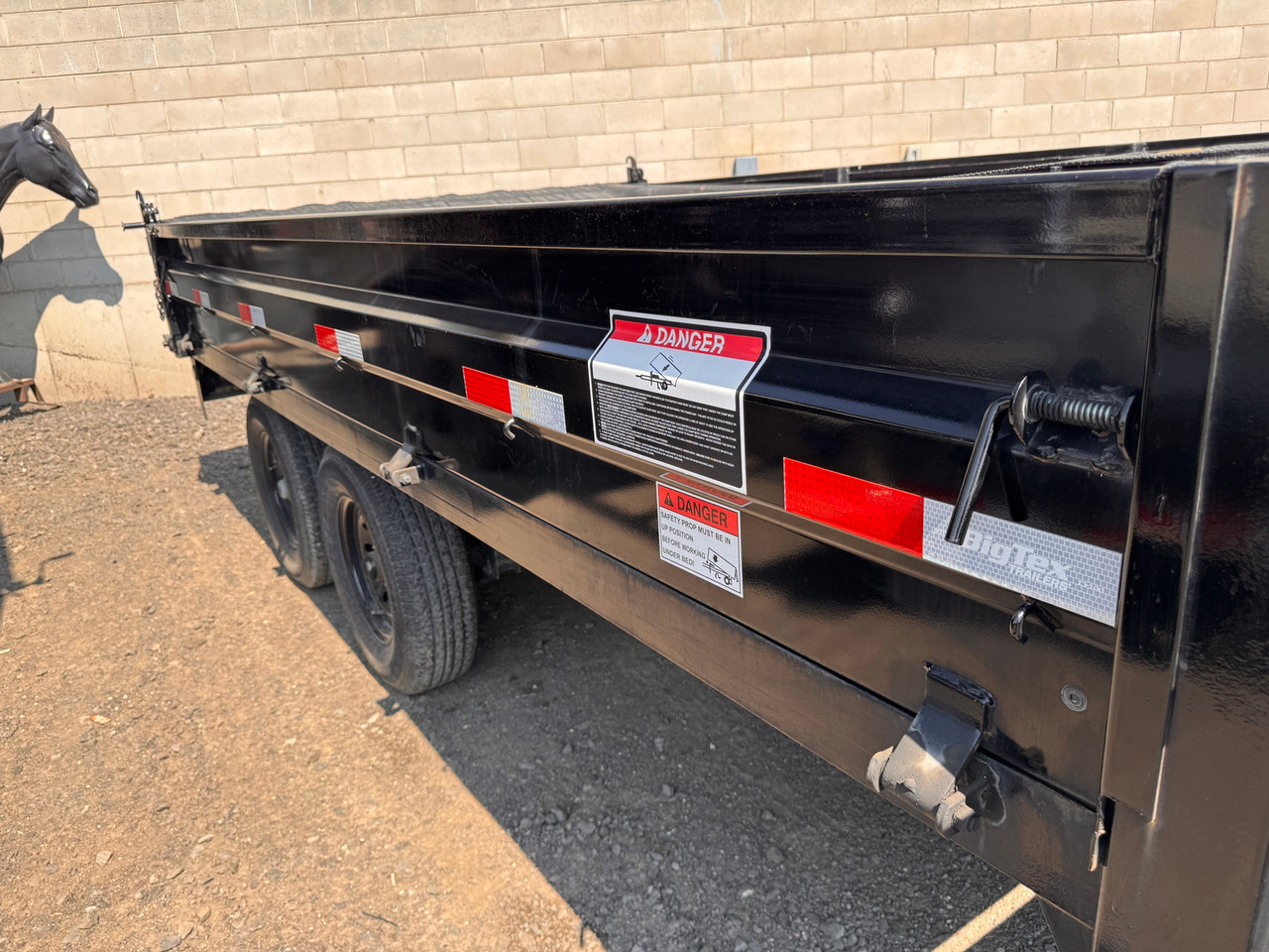 Big Tex Trailers 2023 TL 96"X15' Deckover Dump Trailer | Tandem Axle 14K, Drop Down Sides, Tarp Kit, Solar Charging, Spare Tire, 2 Way Spread Gate, Slide In Ramps