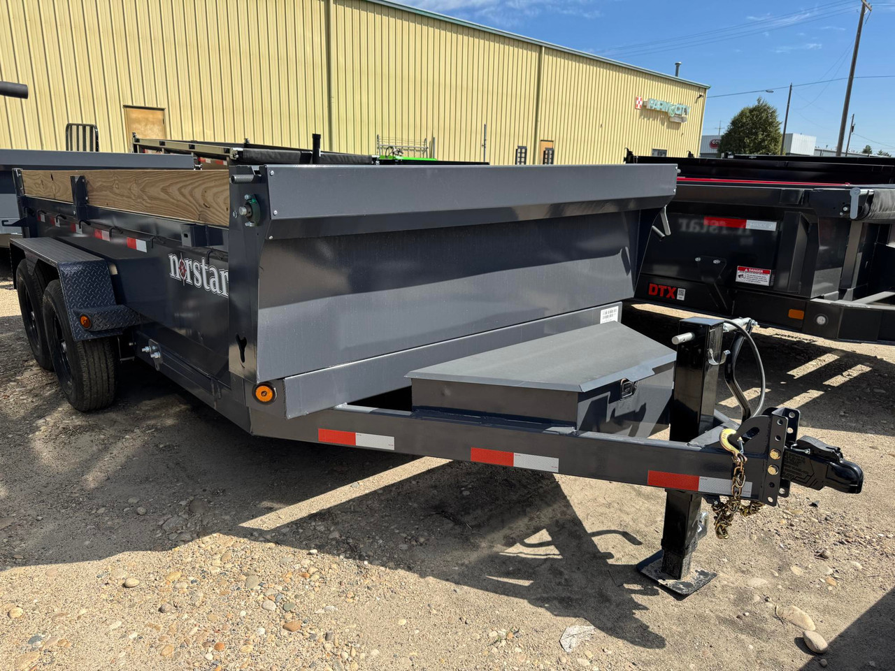 Norstar Trailers 2027 DCB 83"X14' Scissor Dump Trailer | Tandem Axle 14K, 20" Sides, Ramps, Tarp Kit, Locking Storage, 2 Way Spreader Gate