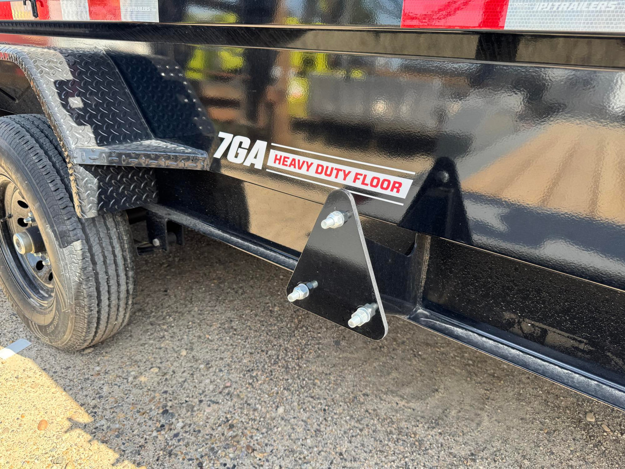 P.J. Trailers 2027 DL 83"X16' Low Profile Scissor Dump Trailer | Tandem Axle 14K, 6" Cylinder, Hydraulic Jack, 24" Sides, 7 Ga Floor