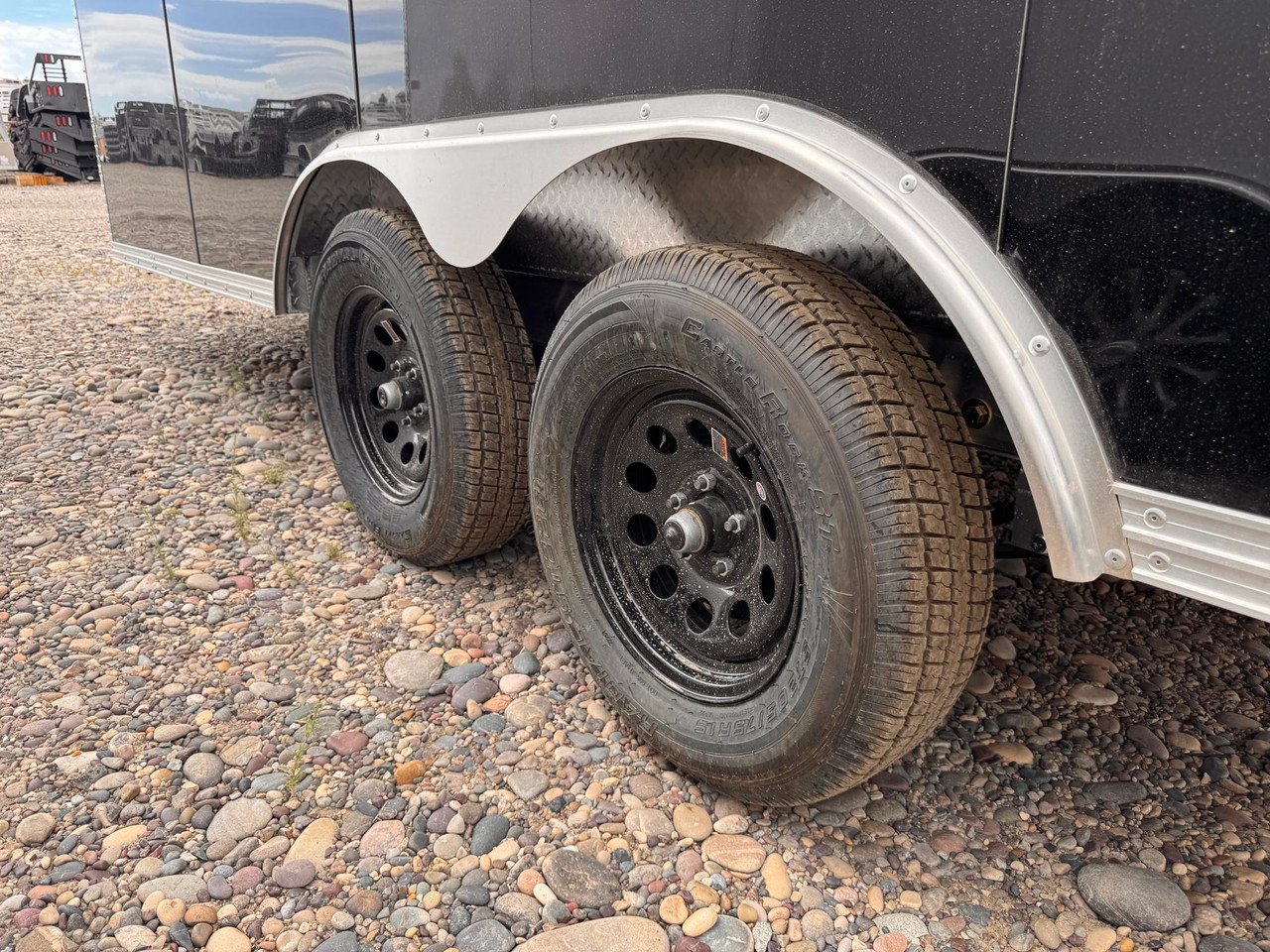 Alcom Trailers 2027 STEALTH XLT PRO 102"X16' ENCLOSED CARHAULER CARGO | Tandem Axle 7K, 7' TALL