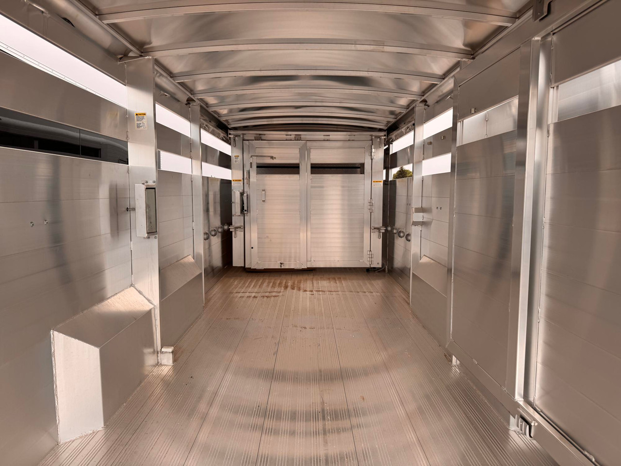 Hillsboro Trailers 2027 Endura 90"X24' Stock Trailer | Tandem Axle