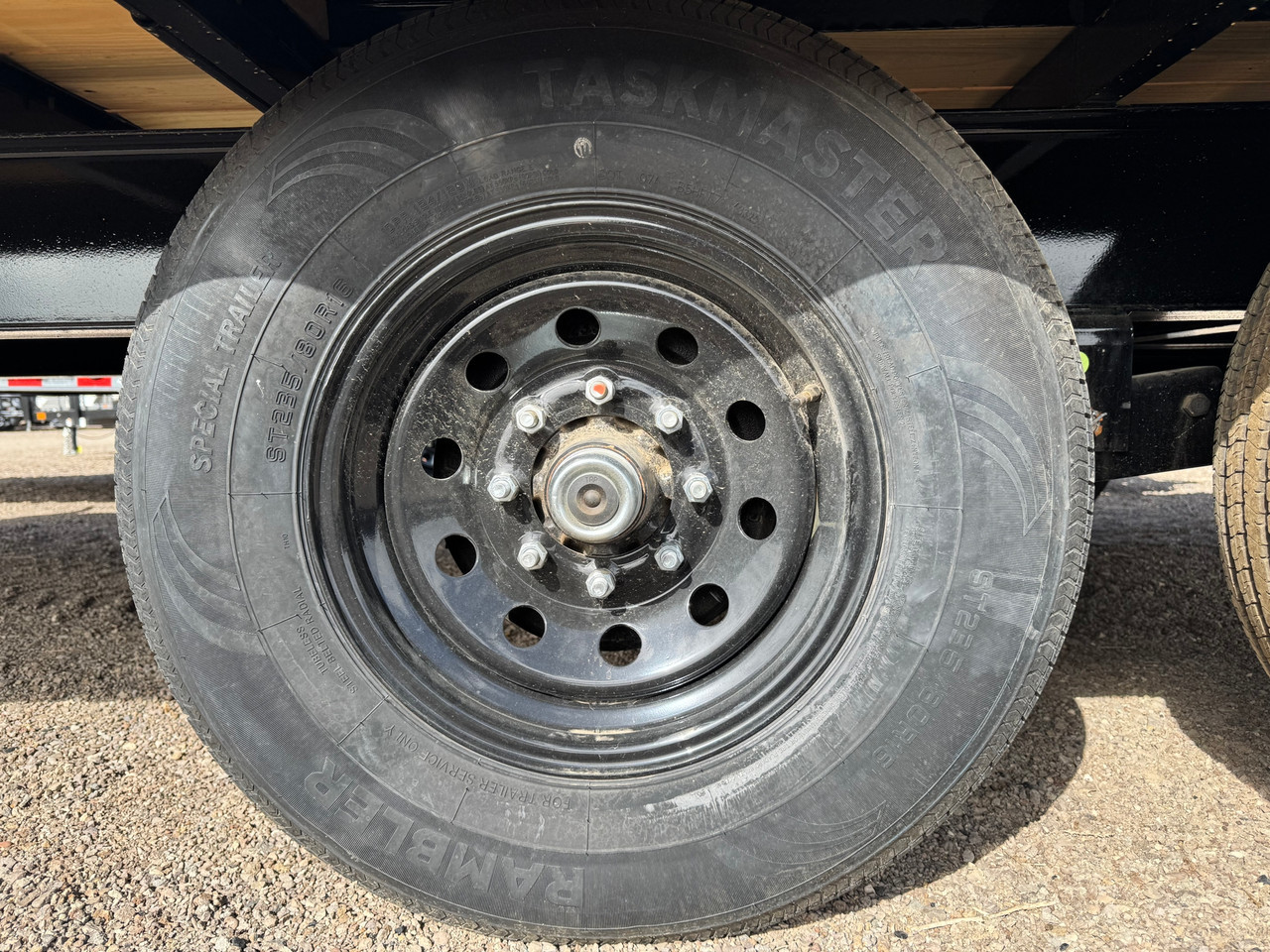 P.J. Trailers 2027 F8 20' Deckover Trailer | Tandem Axle 14K, RAMPS 14K