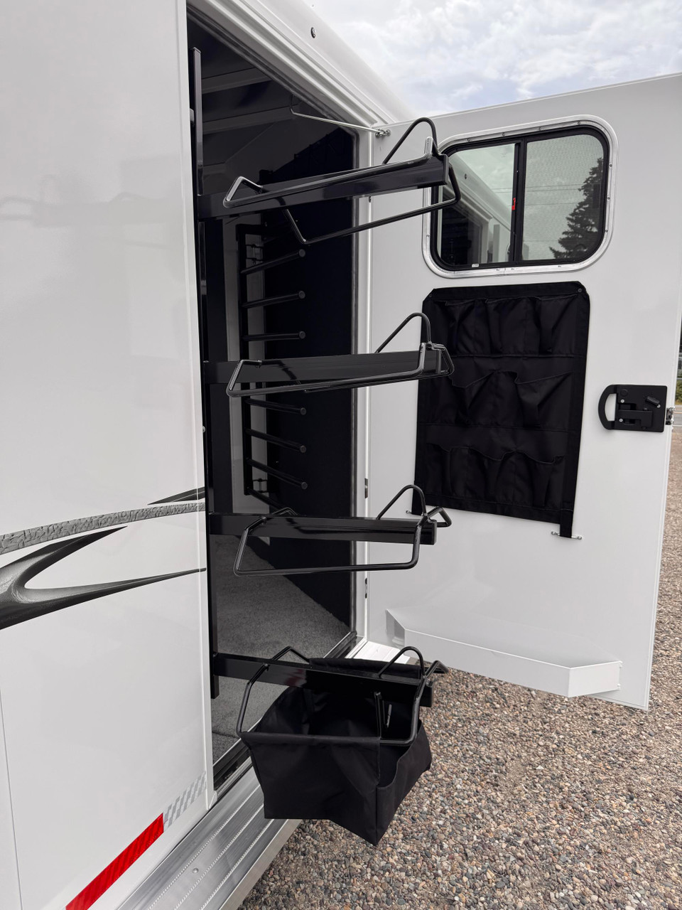 Trails West Trailers 2027 Classic Horse Trailer | Tandem Axle, 4-HORSE, ANGELED MID TACK, CONVENIENCE PKG, PASS THROUGH DOOR, WATER TANK, WINDOW