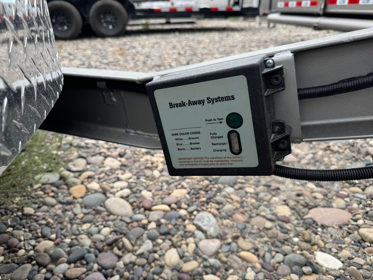 GR Trailers 2026 80"X16' Stock Trailer | Tandem Axle, BRUSH FENDERS, RUBBER MATS, ESCAPE DOOR, SWING COMBO REAR GATE, 10K