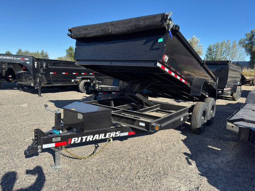 P.J. Trailers 2027 D7 83"X14' Scissor Dump Trailer | Tandem Axle 14K, 6" Channel, 24" Sides, Spreader Gate, Scissor Lift, Tarp Kit, Slide In Ramps