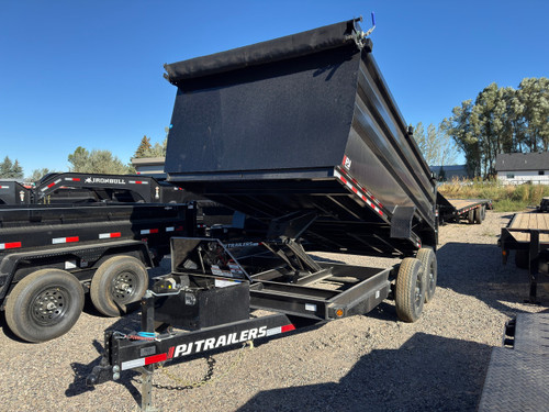 P.J. Trailers 2027 D7 83"X14' Scissor Dump Trailer | Tandem Axle 14K, 6" Channel, 48" Sides, Spreader Gate, Scissor Lift, Tarp Kit, Slide In Ramps