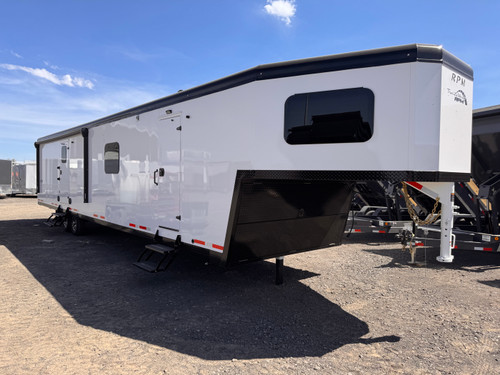 Trails West Trailers 2027 RPM FREERIDE 36' Powersport Trailer | Tandem Axle 18.6K, Living Quarters, Kitchen, Bathroom/Shower, Heated Floors